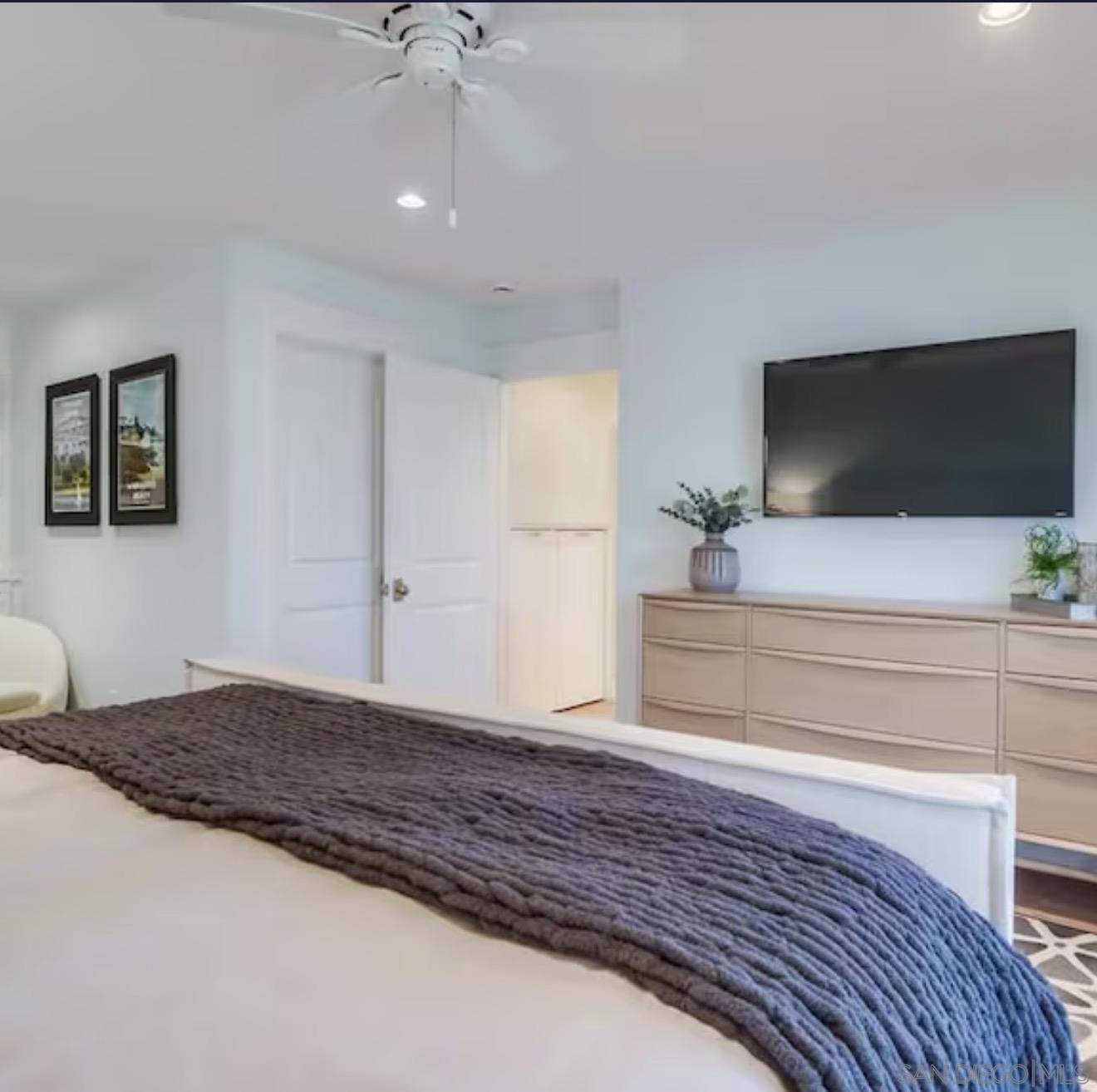 Detail Gallery Image 15 of 48 For 301  7th Street, Coronado,  CA 92118 - 4 Beds | 4 Baths