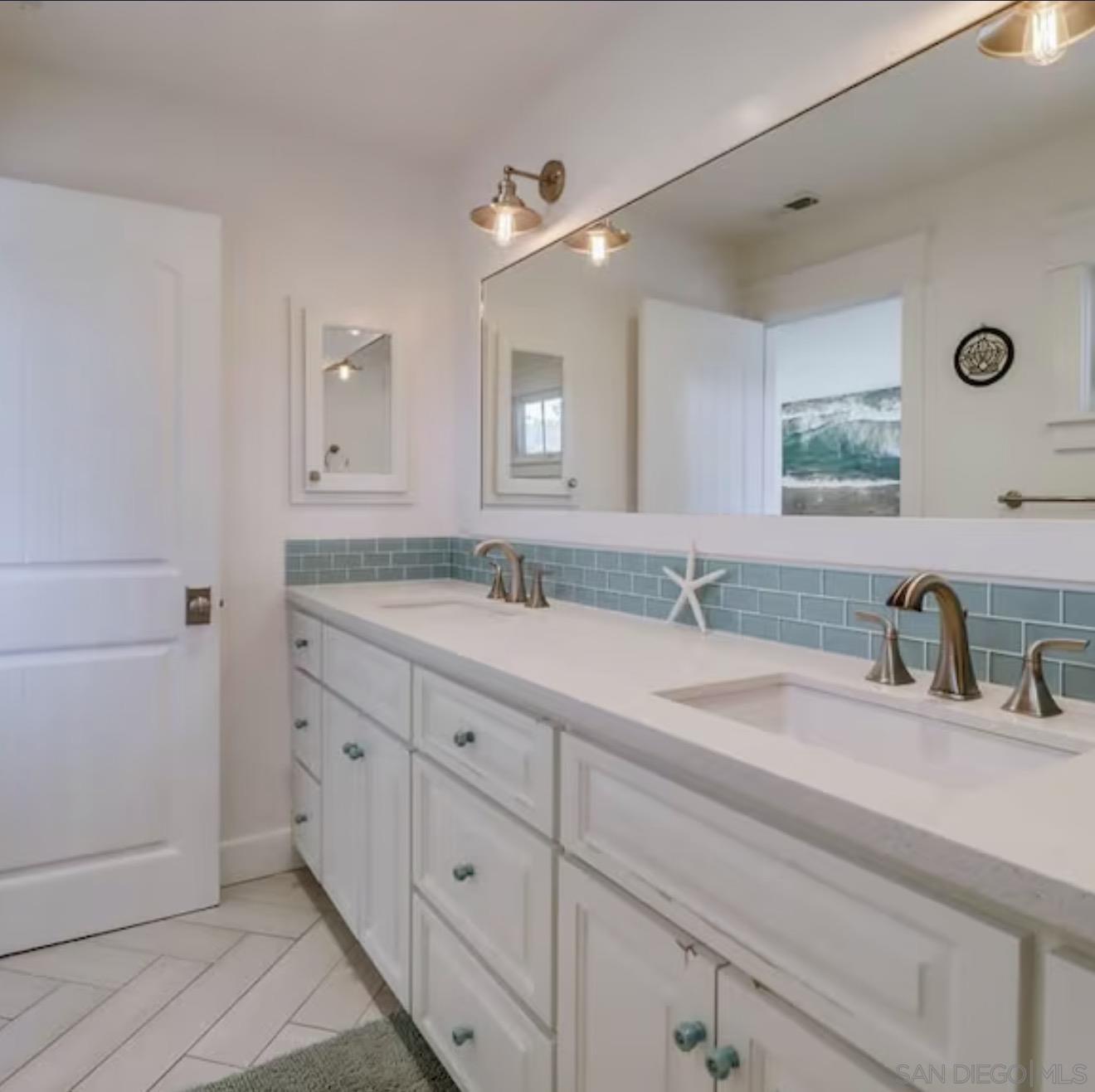 Detail Gallery Image 31 of 48 For 301  7th Street, Coronado,  CA 92118 - 4 Beds | 4 Baths