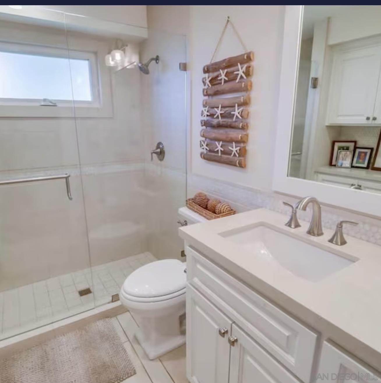 Detail Gallery Image 32 of 48 For 301  7th Street, Coronado,  CA 92118 - 4 Beds | 4 Baths