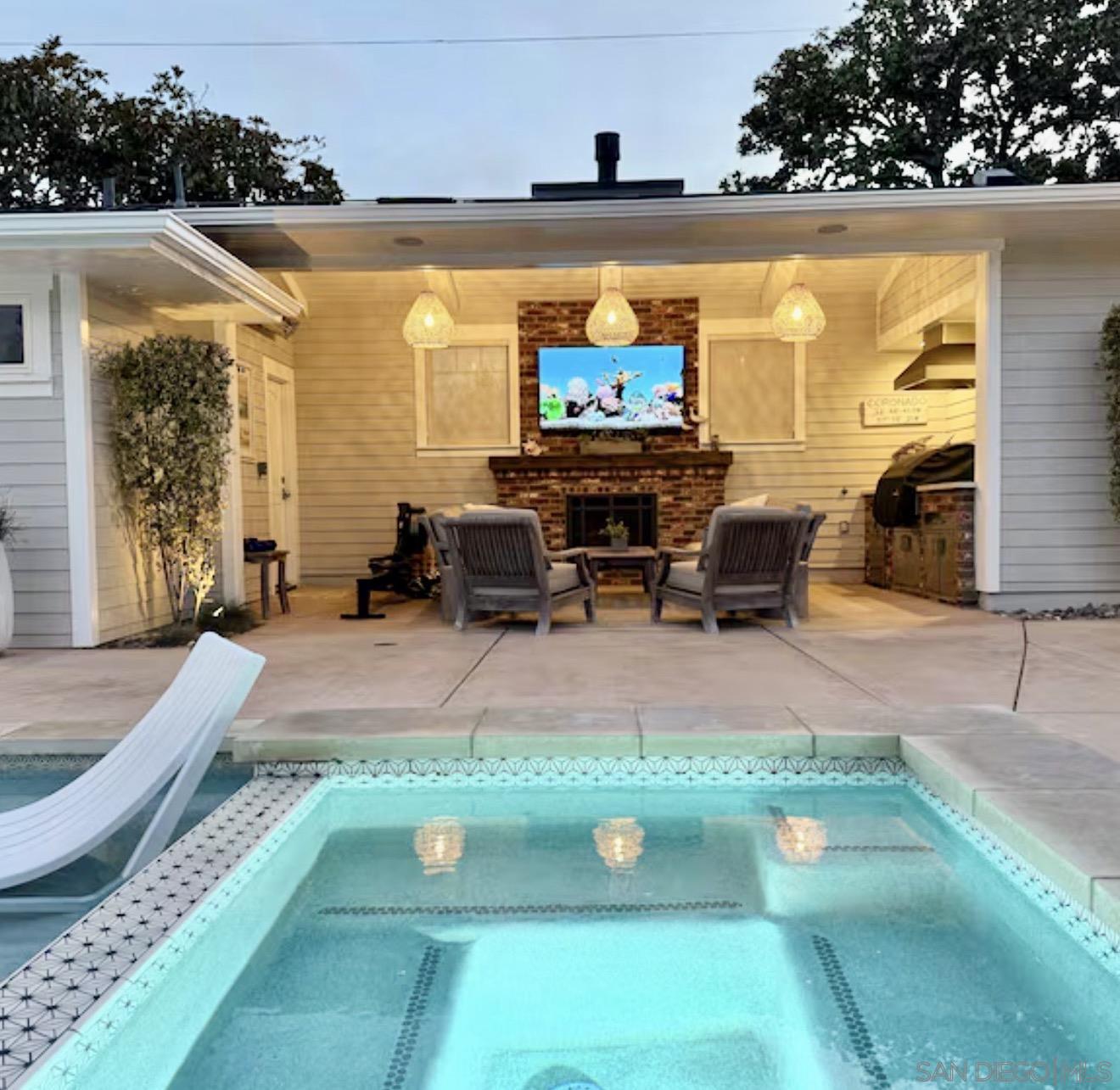 Detail Gallery Image 40 of 48 For 301  7th Street, Coronado,  CA 92118 - 4 Beds | 4 Baths