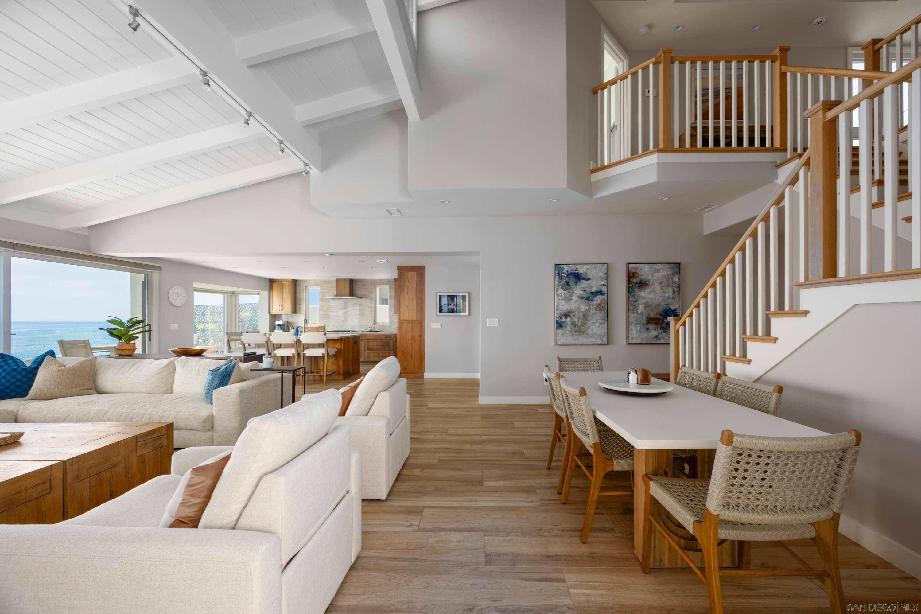 Detail Gallery Image 5 of 41 For 5570  Calumet, La Jolla,  CA 92037 - 3 Beds | 3/1 Baths