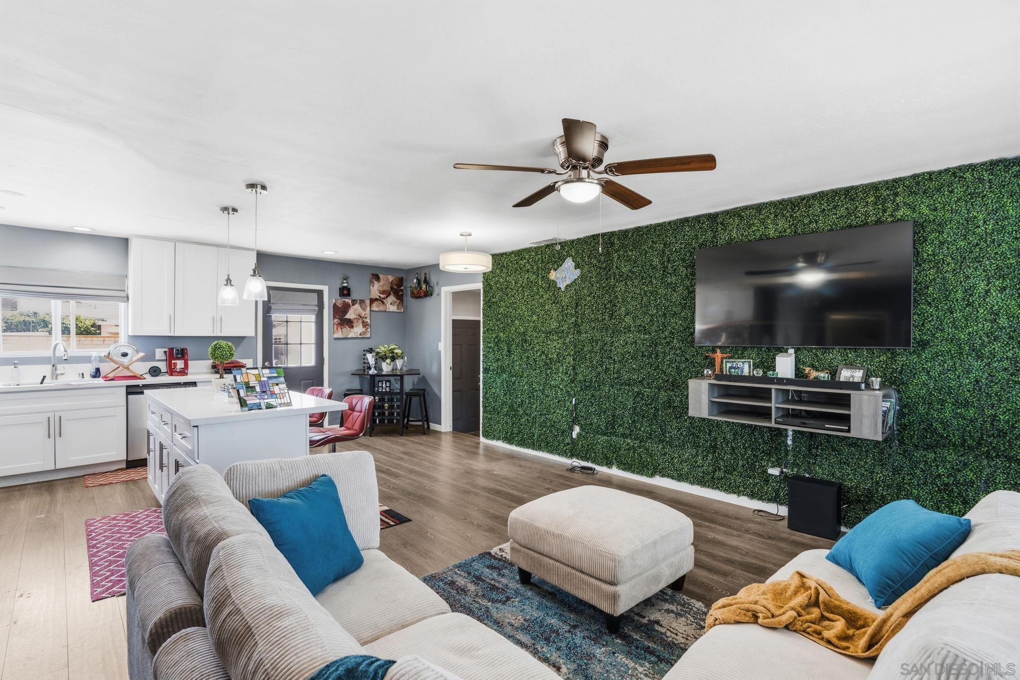 Front Image Thumbnail for SD260008184