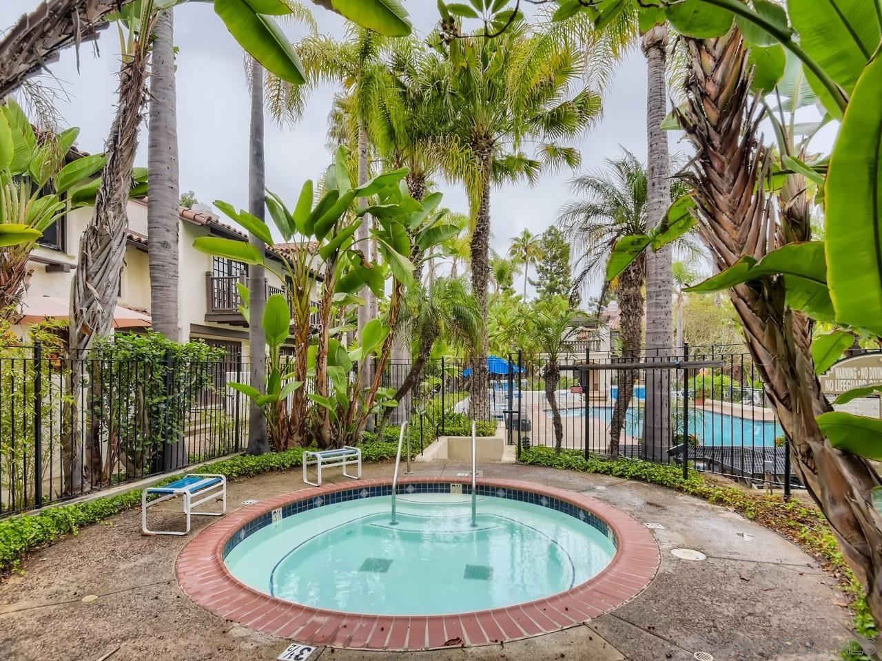 Detail Gallery Image 14 of 15 For 8694  Villa La Jolla Drive  1, La Jolla,  CA 92037 - 2 Beds | 2/1 Baths