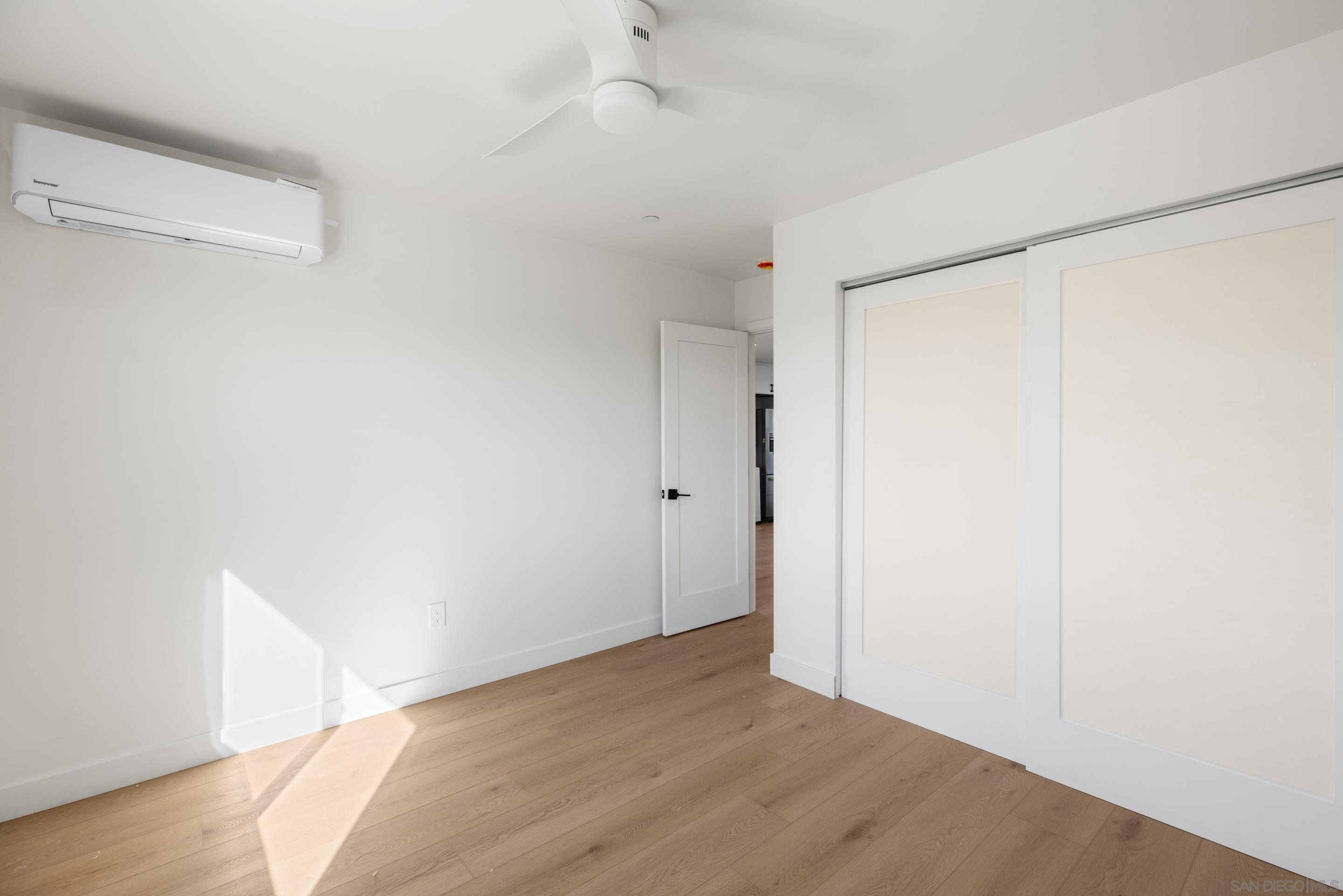 Detail Gallery Image 3 of 8 For 3730  Acacia St, San Diego,  CA 92113 - 2 Beds | 1 Baths