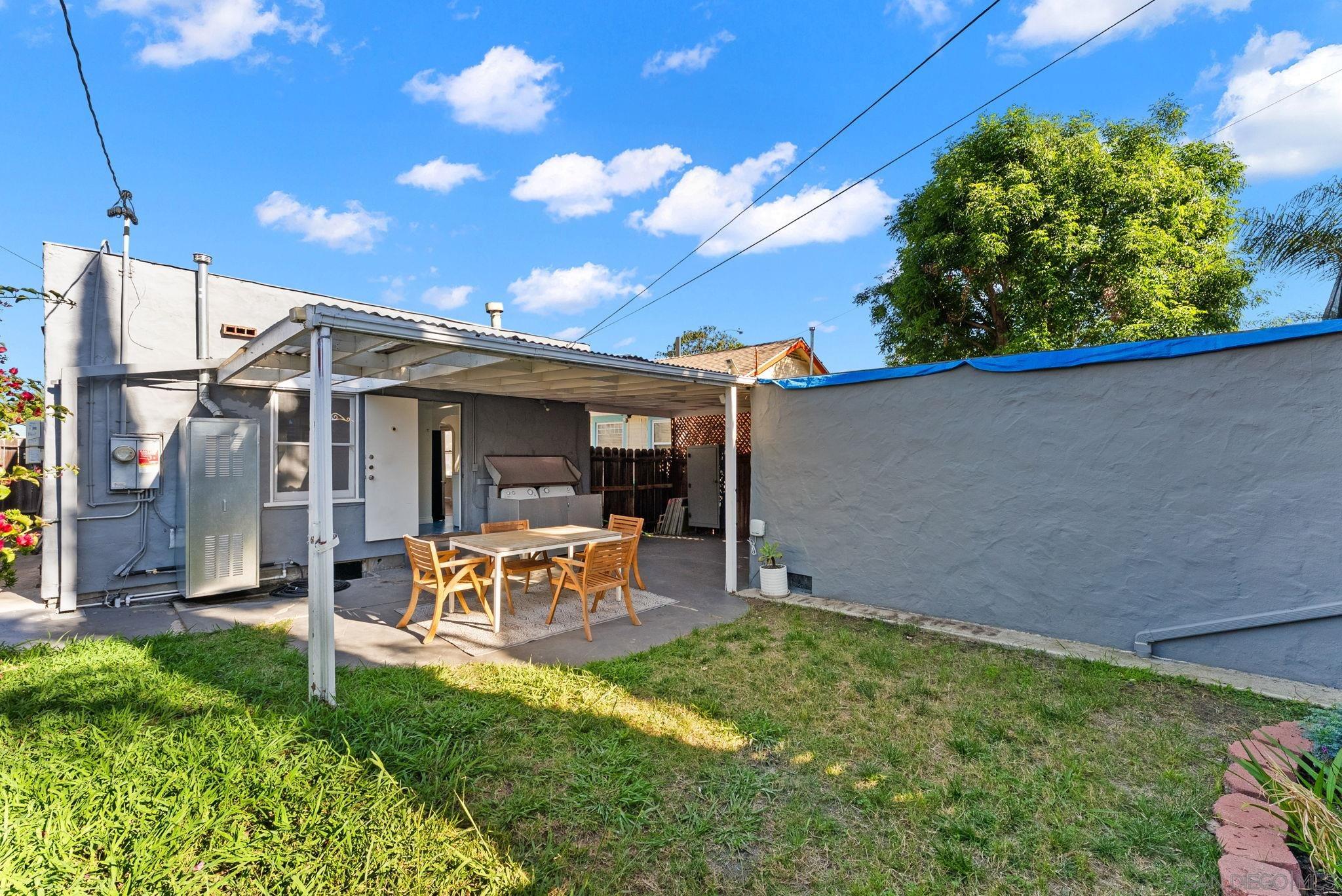 Detail Gallery Image 14 of 17 For 4412  Felton, San Diego,  CA 92116 - 2 Beds | 1 Baths