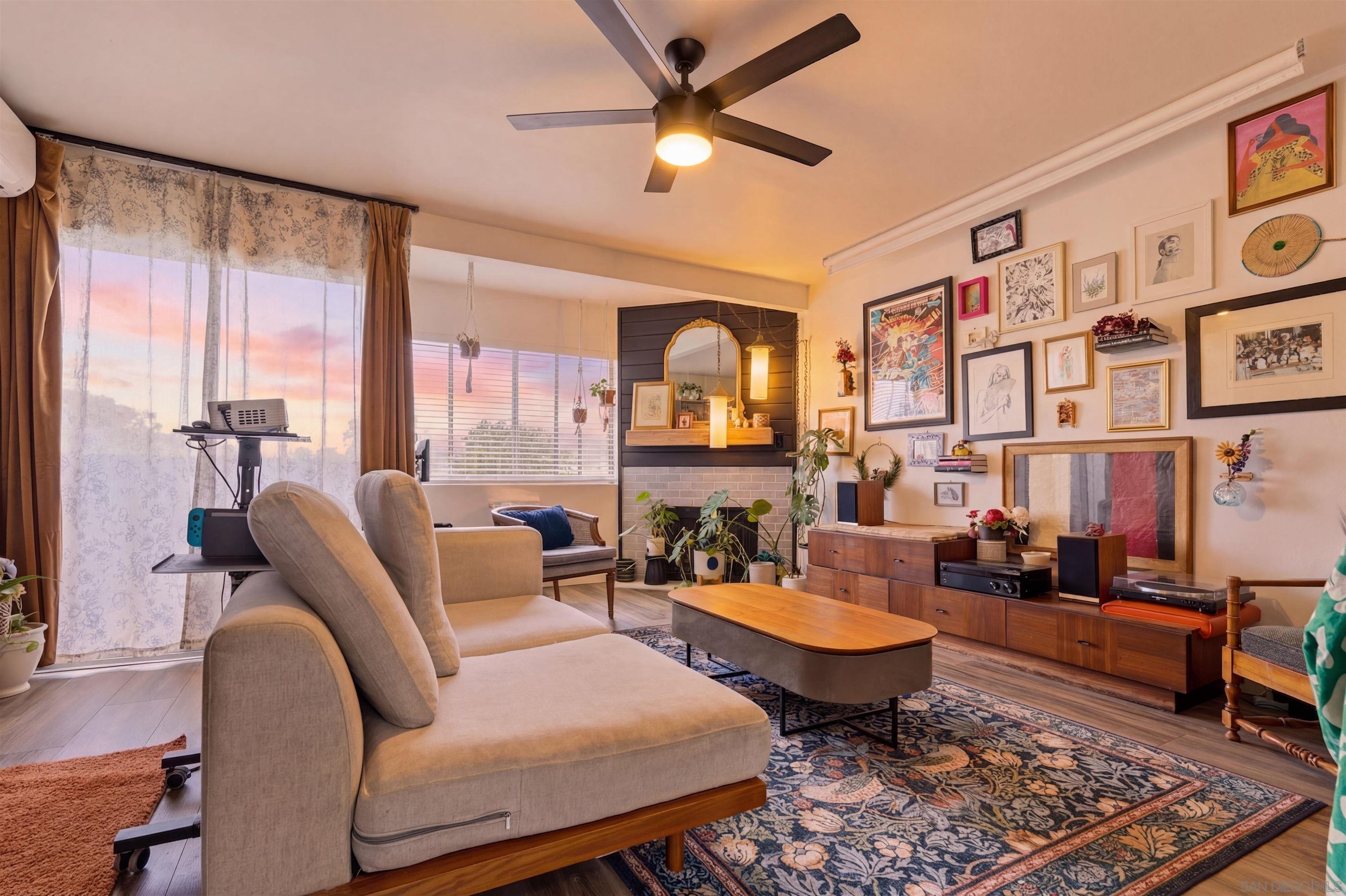 Front Image Thumbnail for SD260008234