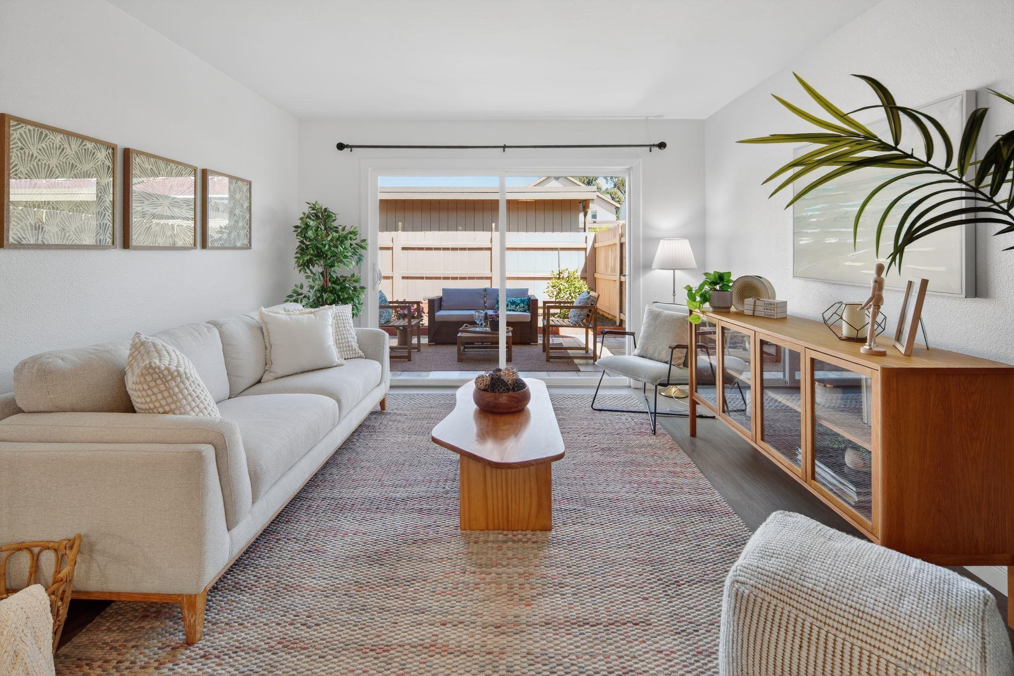 Front Image Thumbnail for SD260008257