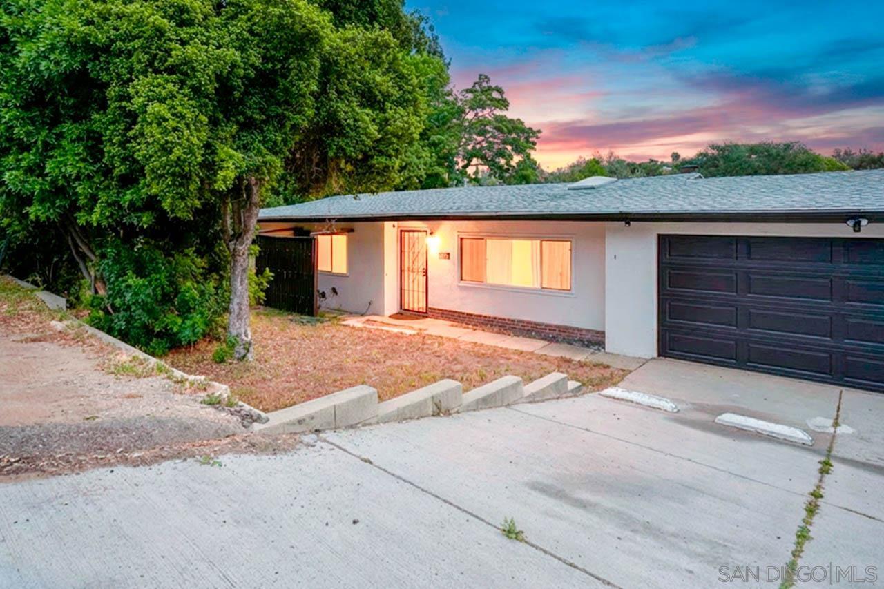 Front Image Thumbnail for SD260008258