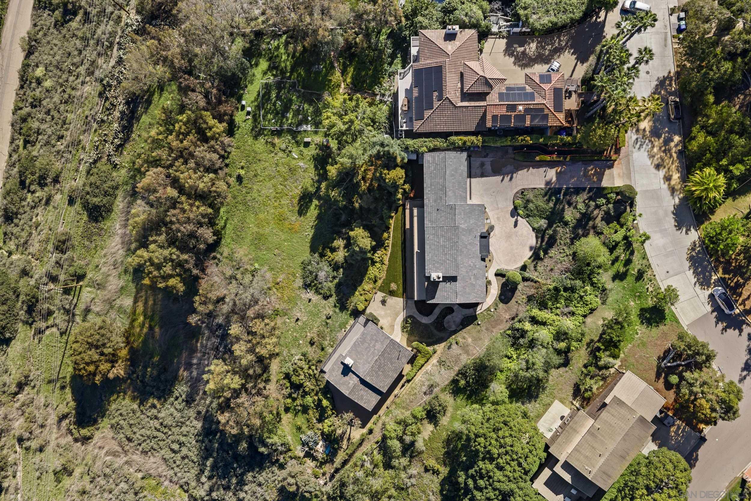 Front Image Thumbnail for SD260008293