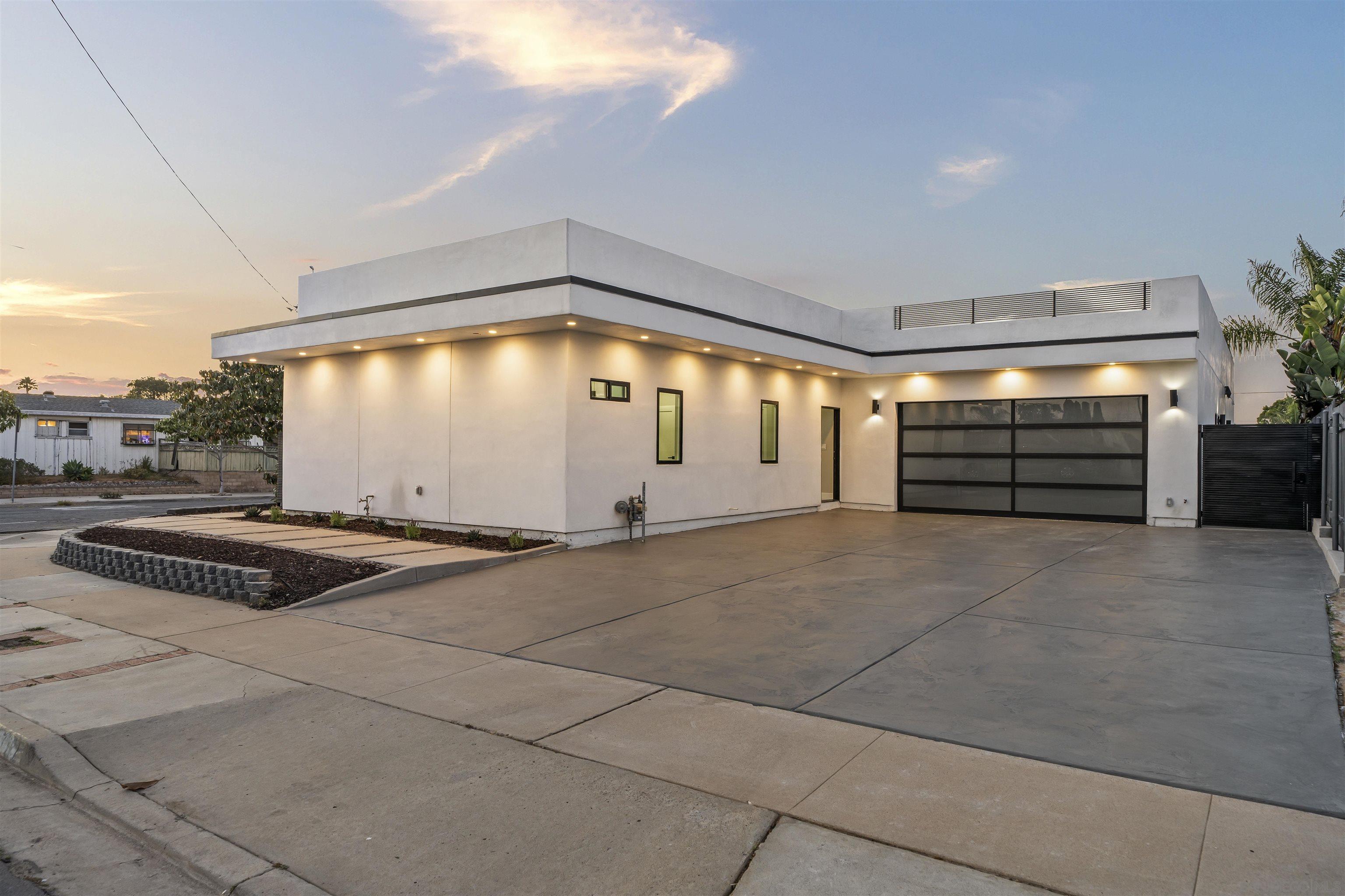 Front Image Thumbnail for SD260008296