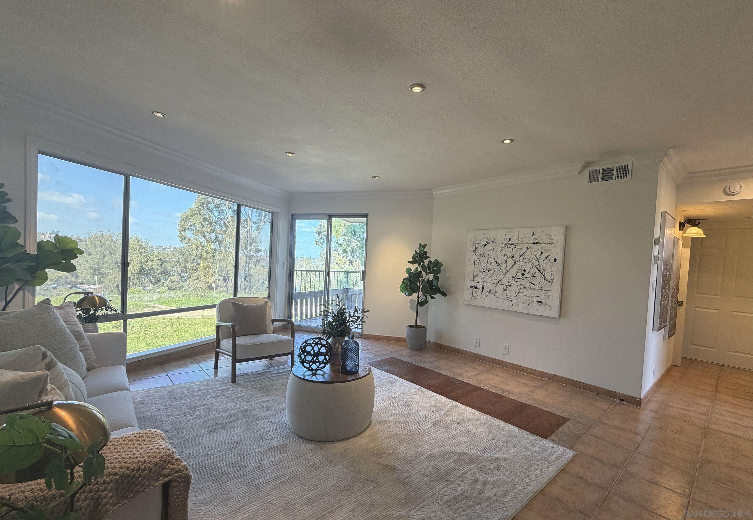 Front Image Thumbnail for SD260008355