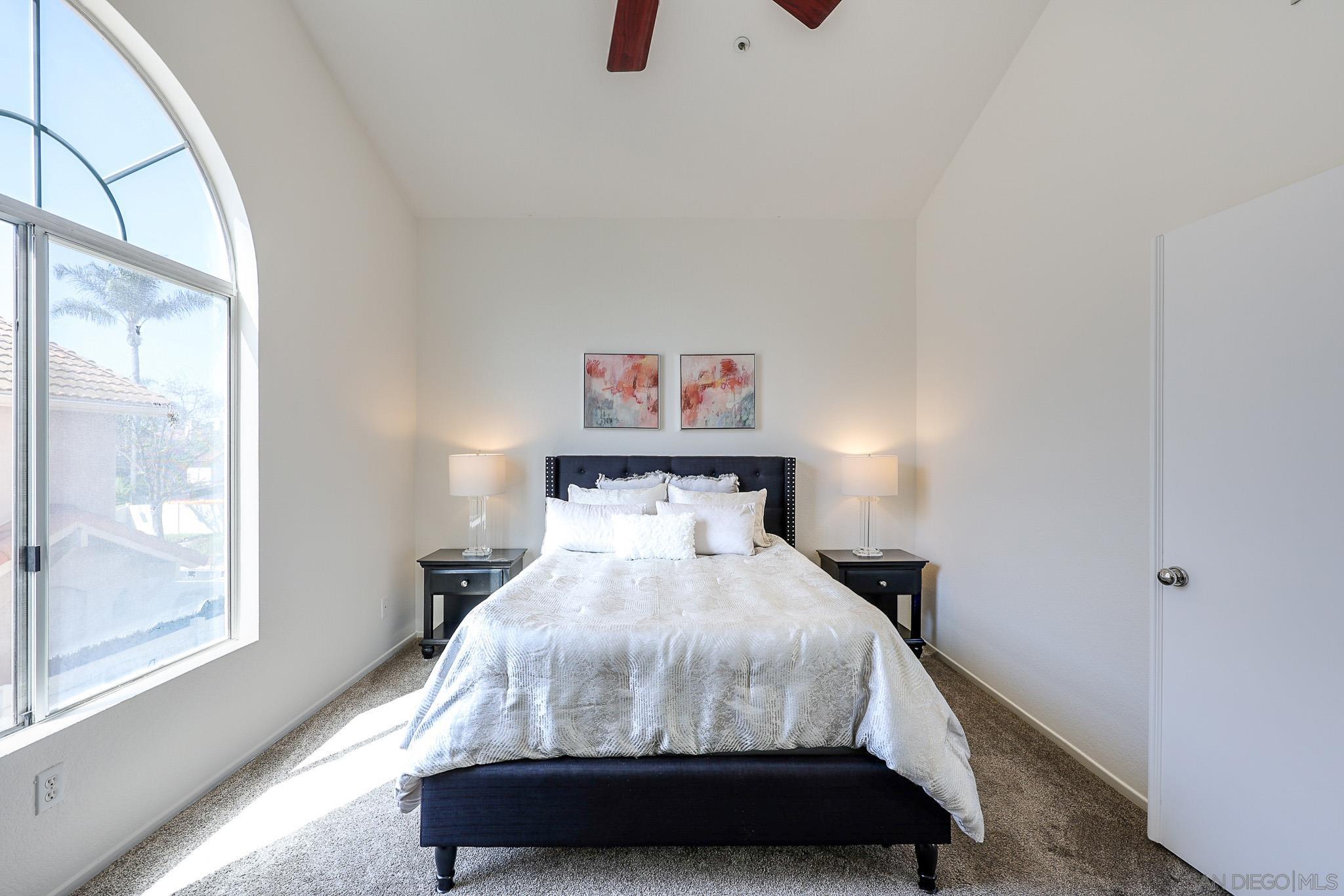 Detail Gallery Image 14 of 29 For 1772  Promenade Cir, Vista,  CA 92083 - 3 Beds | 2/1 Baths