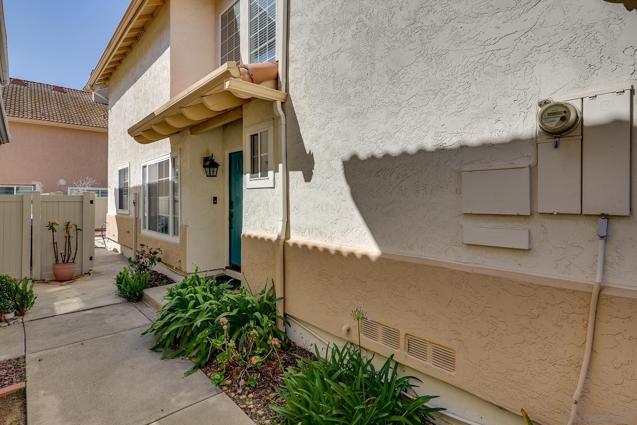Detail Gallery Image 23 of 29 For 1772  Promenade Cir, Vista,  CA 92083 - 3 Beds | 2/1 Baths