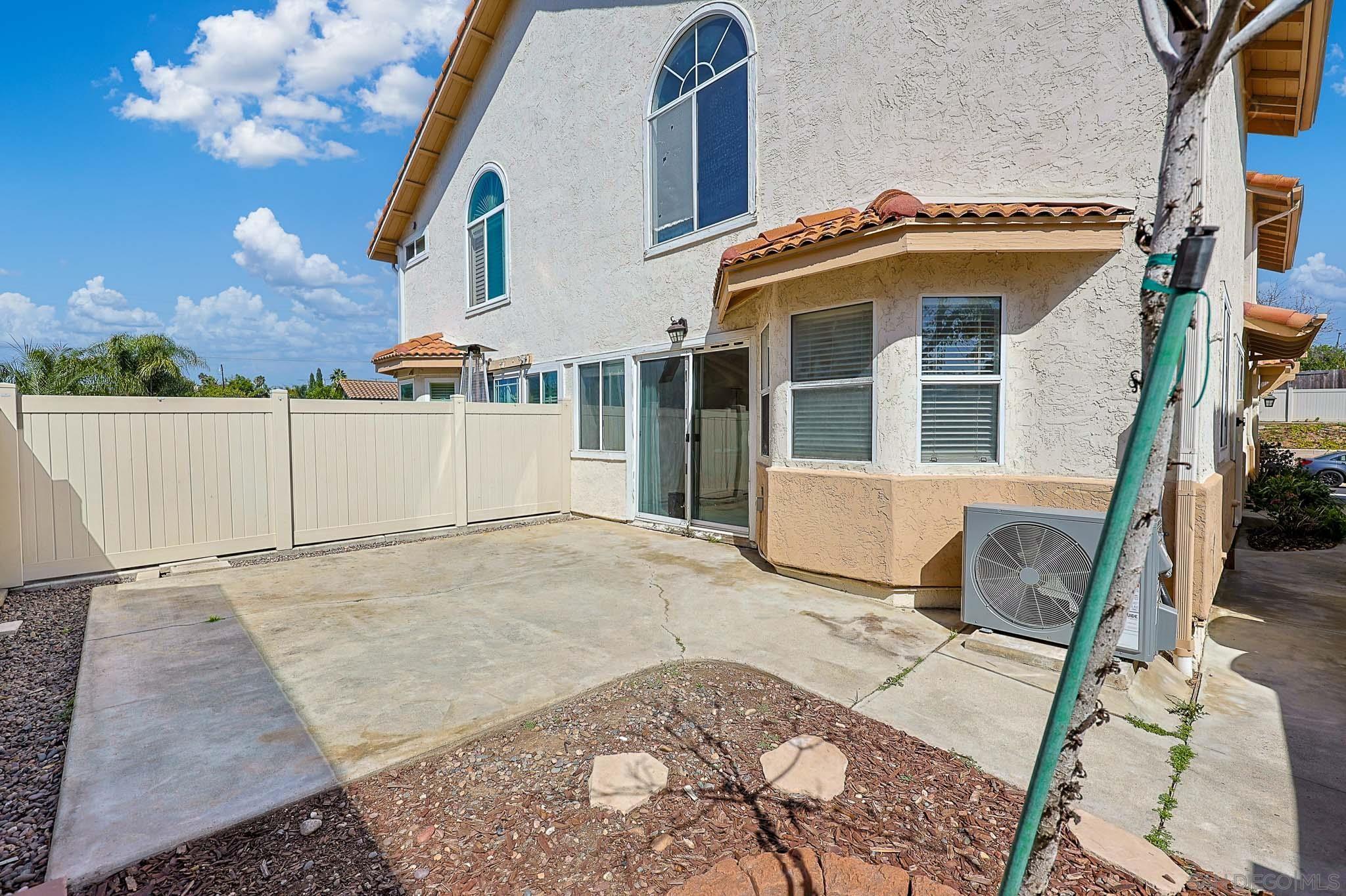 Detail Gallery Image 25 of 29 For 1772  Promenade Cir, Vista,  CA 92083 - 3 Beds | 2/1 Baths