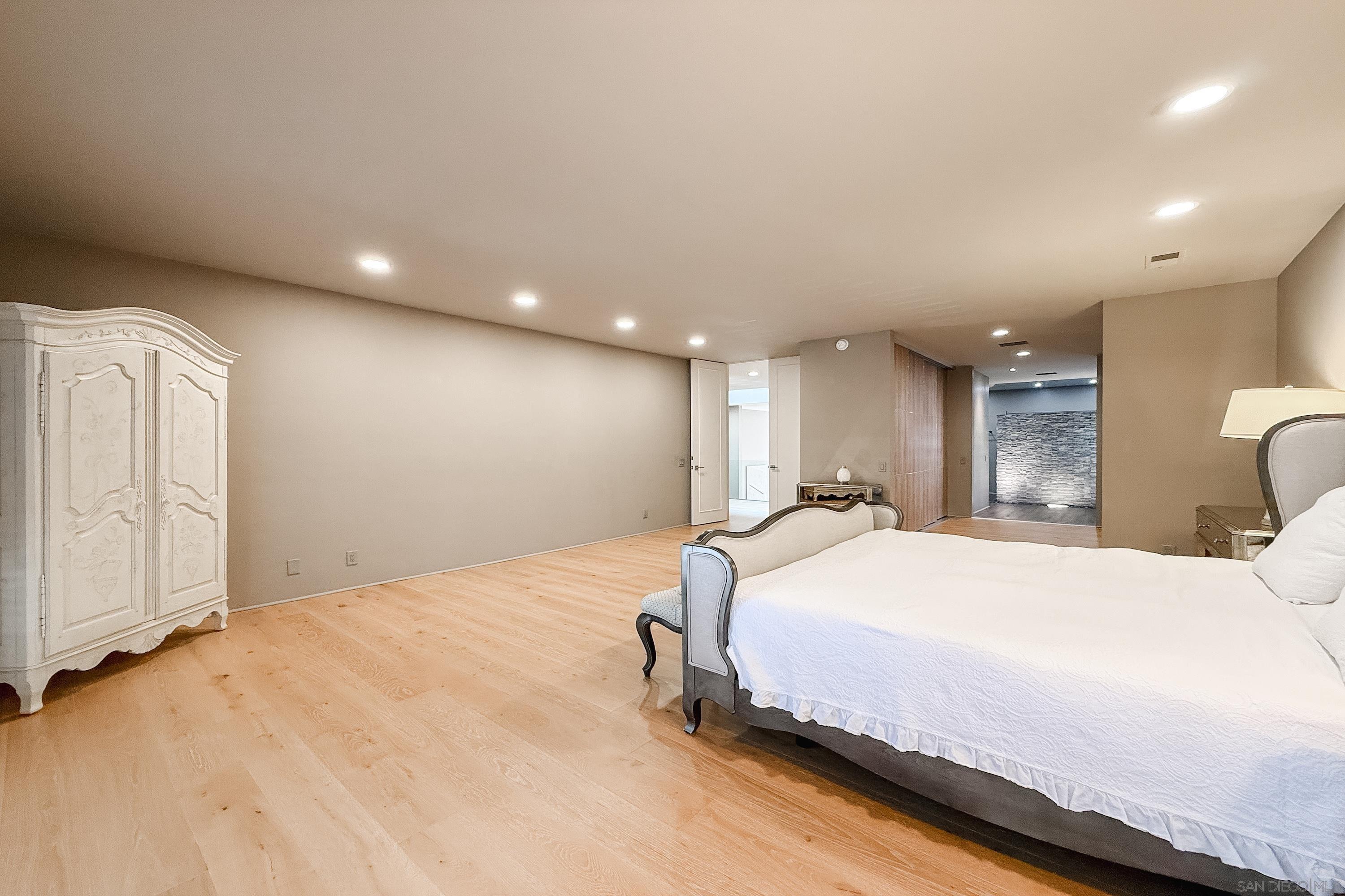 Detail Gallery Image 18 of 30 For 7404  via De Fortuna, Carlsbad,  CA 92009 - 3 Beds | 3 Baths