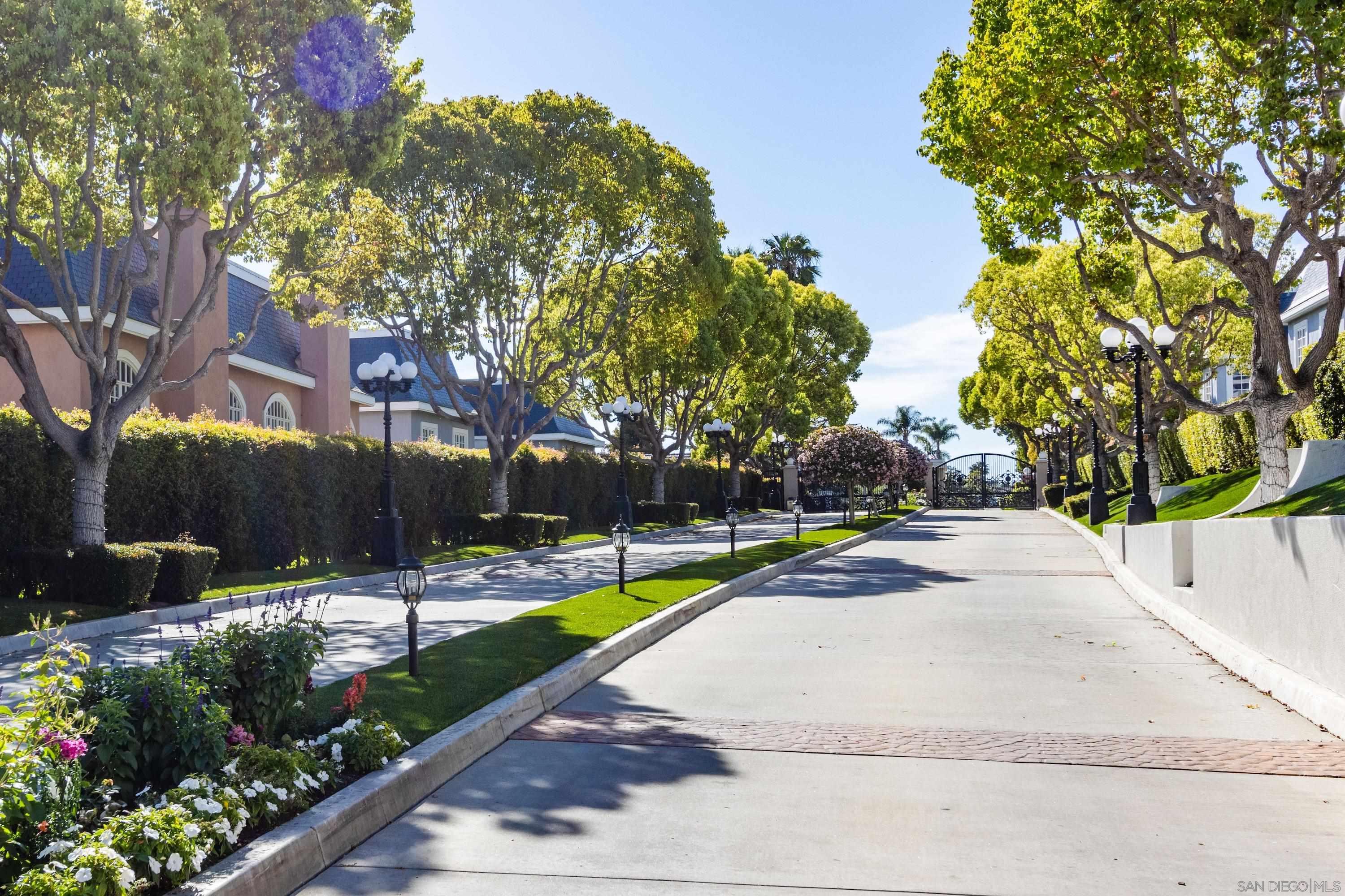 Detail Gallery Image 29 of 30 For 7404  via De Fortuna, Carlsbad,  CA 92009 - 3 Beds | 3 Baths