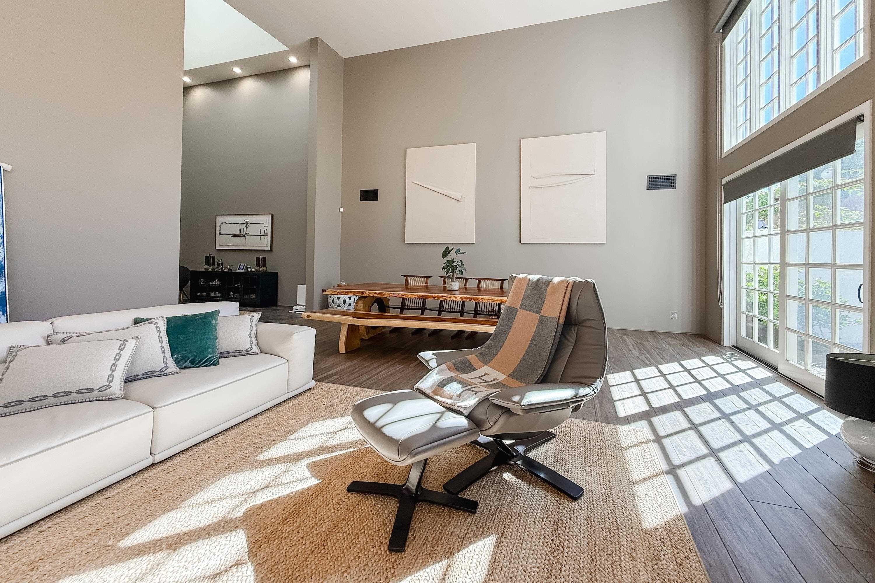 Detail Gallery Image 6 of 30 For 7404  via De Fortuna, Carlsbad,  CA 92009 - 3 Beds | 3 Baths