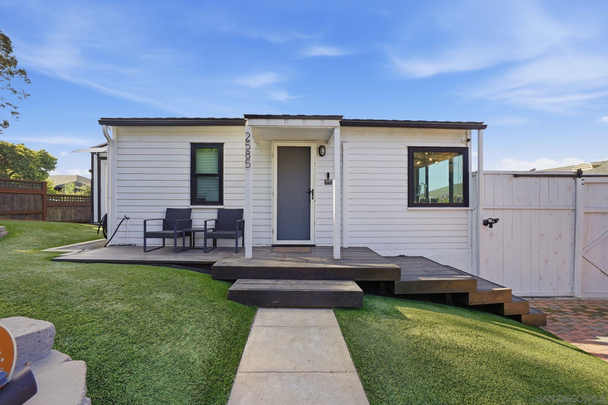 Front Image Thumbnail for SD260008390