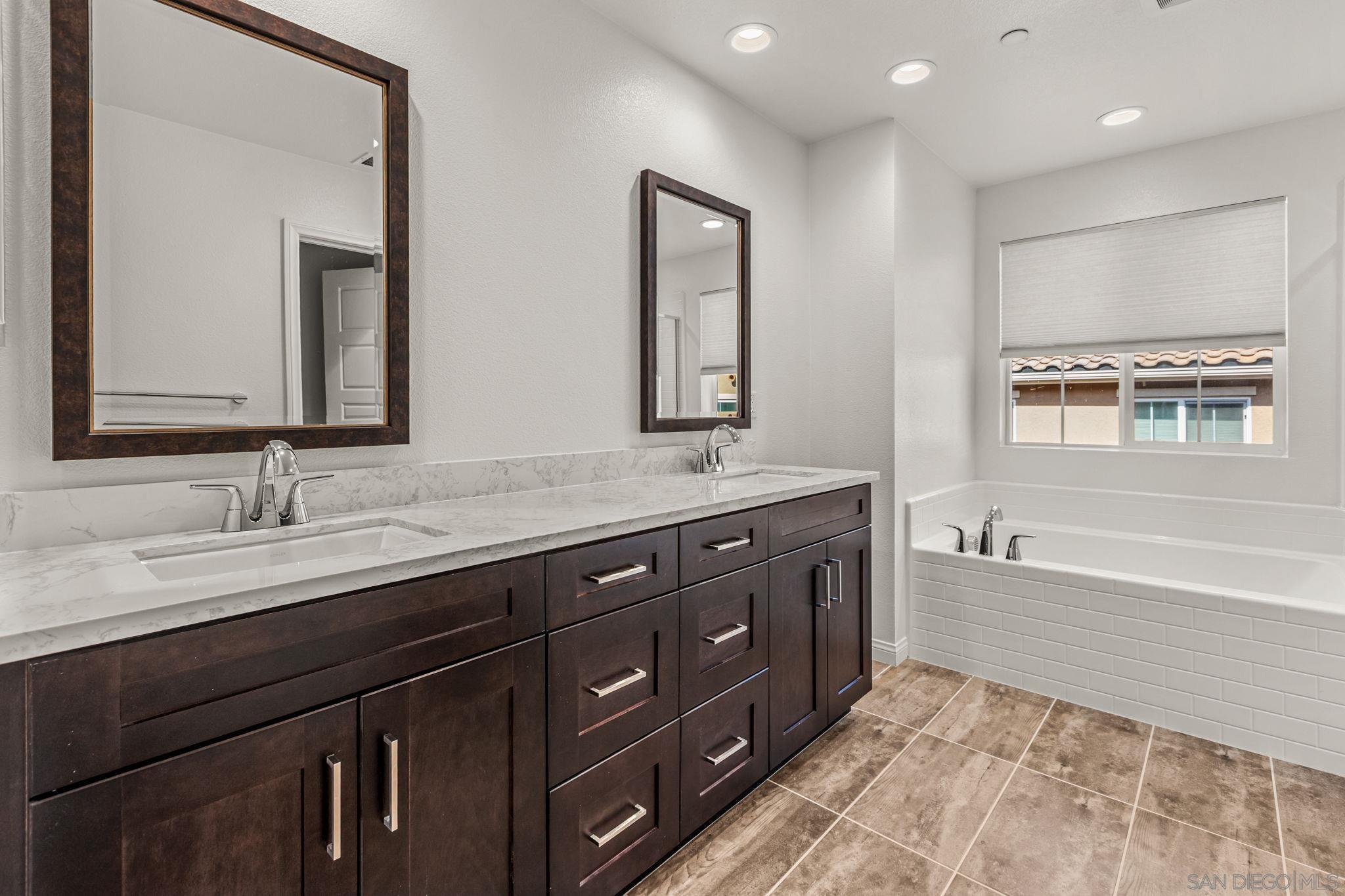 Detail Gallery Image 18 of 35 For 505  Pinedale, Vista,  CA 92081 - 3 Beds | 2/1 Baths