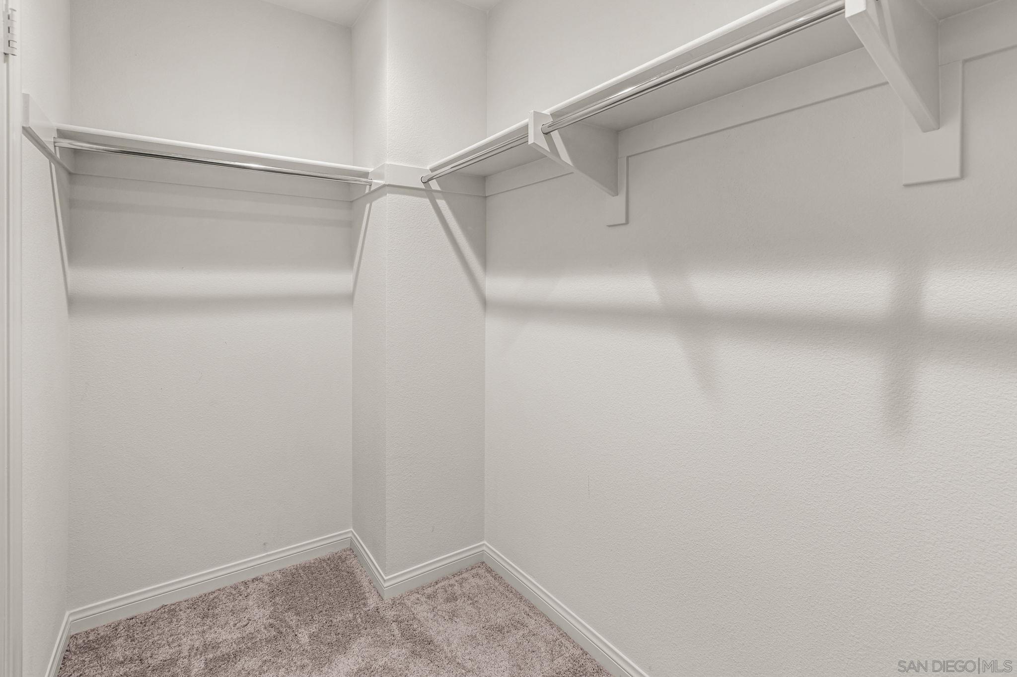 Detail Gallery Image 20 of 35 For 505  Pinedale, Vista,  CA 92081 - 3 Beds | 2/1 Baths