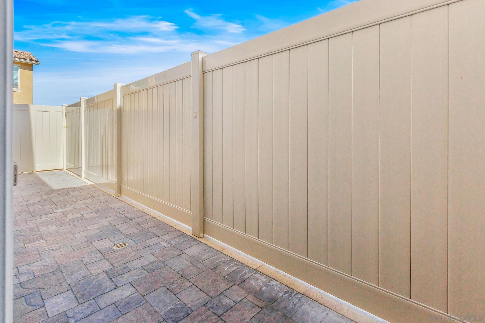 Detail Gallery Image 25 of 35 For 505  Pinedale, Vista,  CA 92081 - 3 Beds | 2/1 Baths