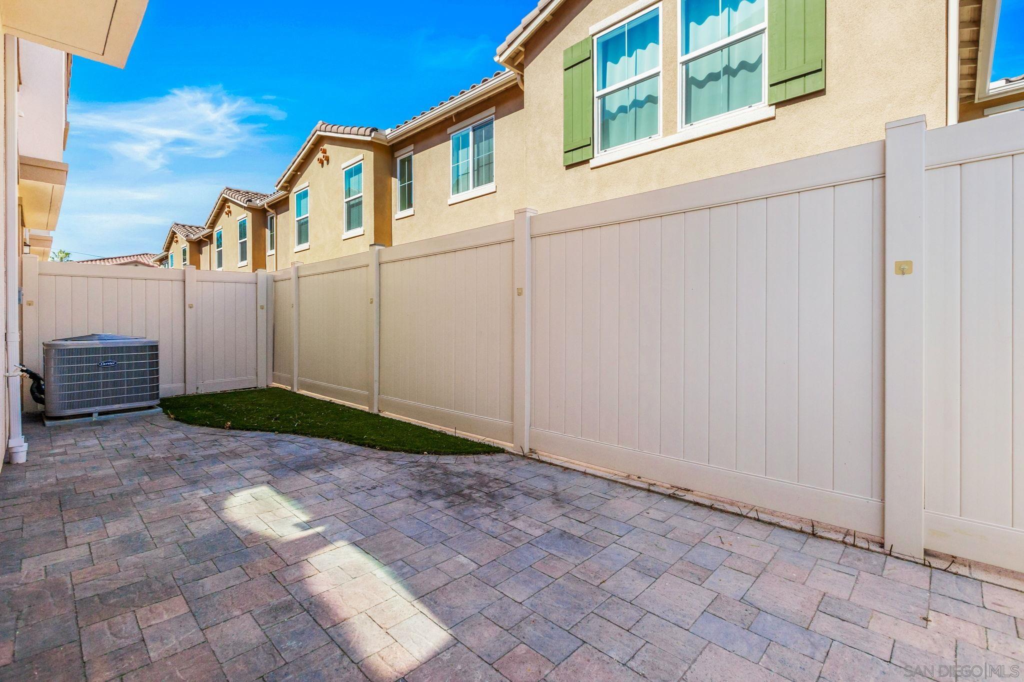 Detail Gallery Image 26 of 35 For 505  Pinedale, Vista,  CA 92081 - 3 Beds | 2/1 Baths