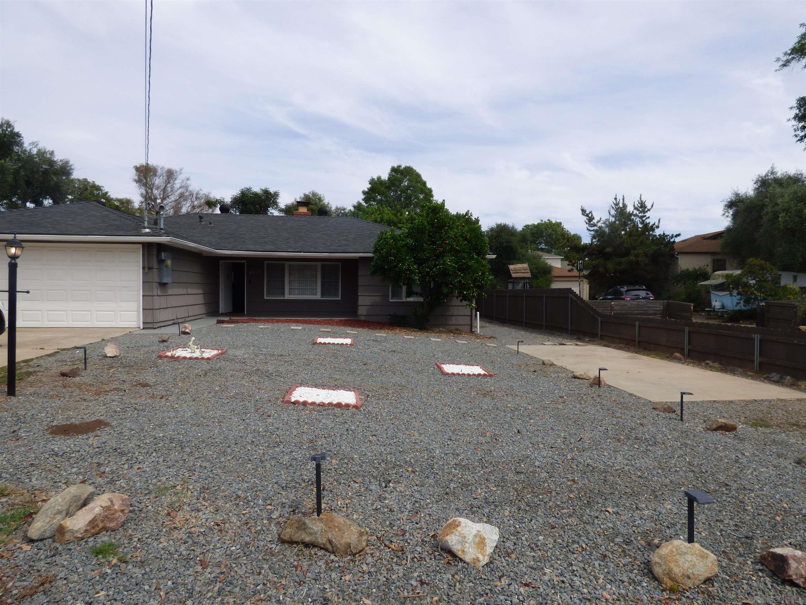 Front Image Thumbnail for SD260008462