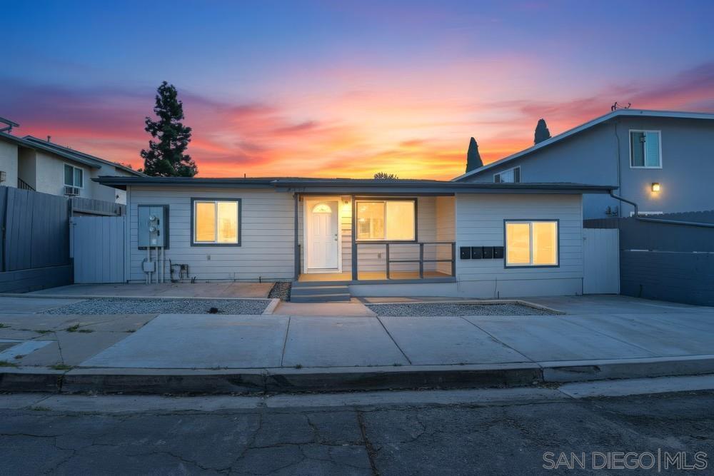 Front Image Thumbnail for SD260008464