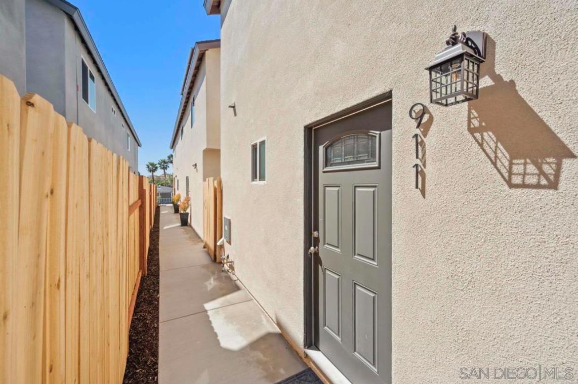 Detail Gallery Image 18 of 20 For 911  Concepcion Ave, Spring Valley,  CA 91977 - 3 Beds | 2/1 Baths