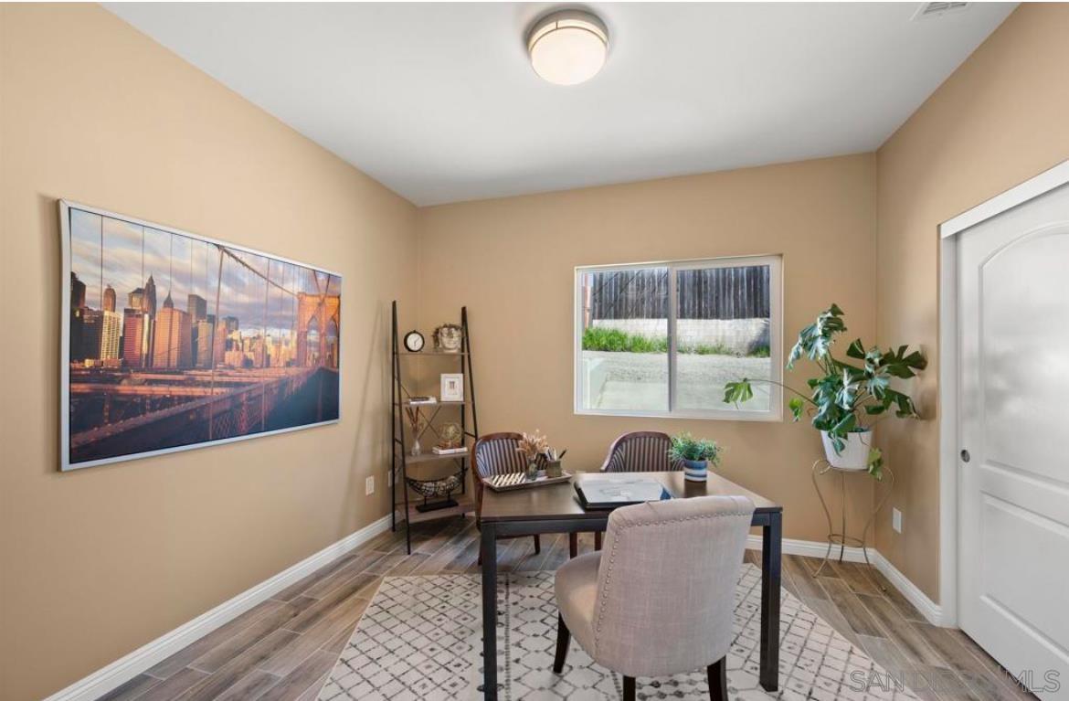 Detail Gallery Image 9 of 20 For 911  Concepcion Ave, Spring Valley,  CA 91977 - 3 Beds | 2/1 Baths