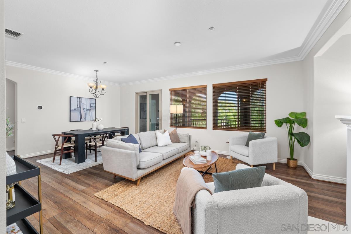 Front Image Thumbnail for SD260008621