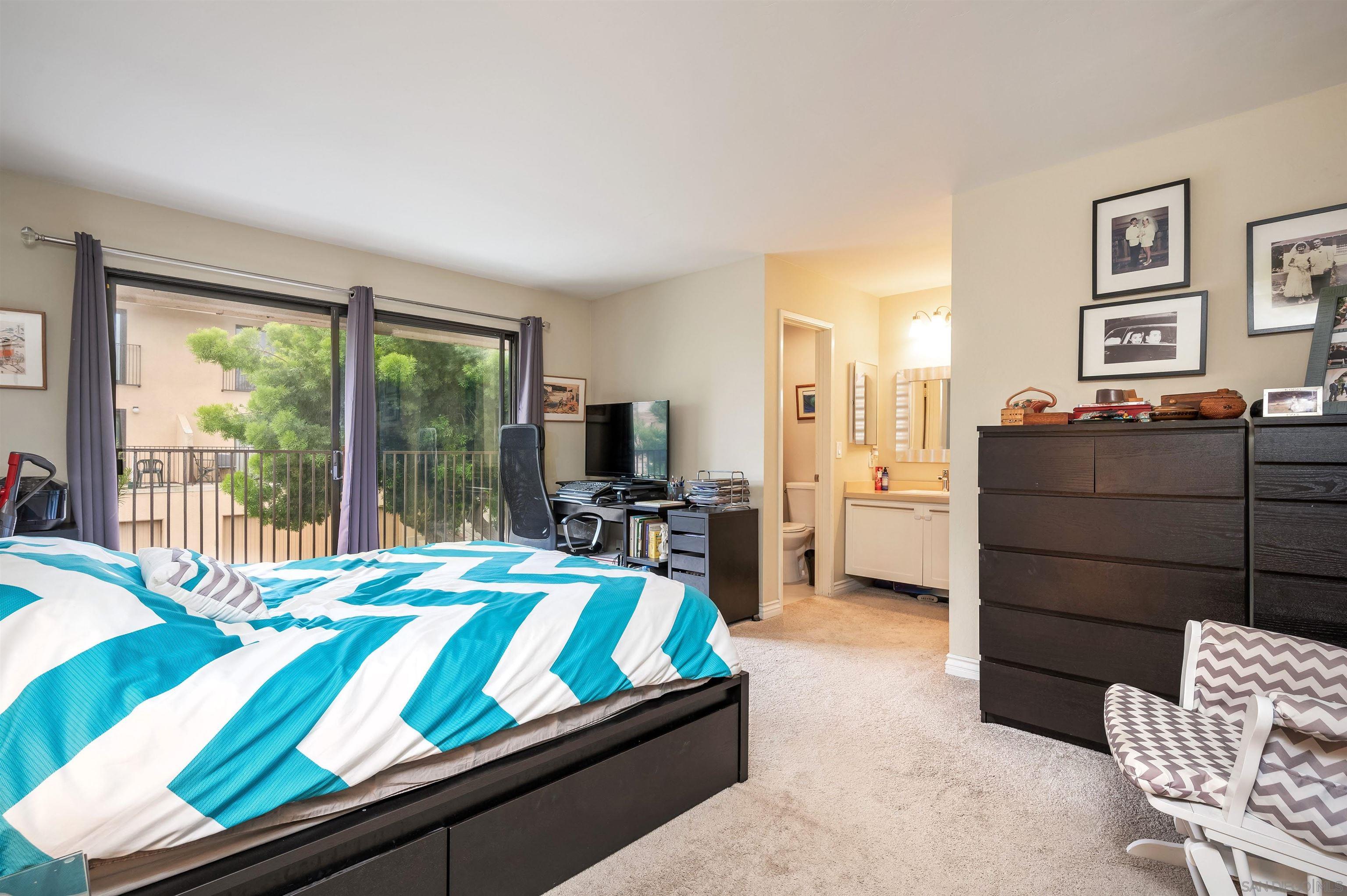 Detail Gallery Image 15 of 23 For 4266  6th, San Diego,  CA 92103 - 2 Beds | 2 Baths