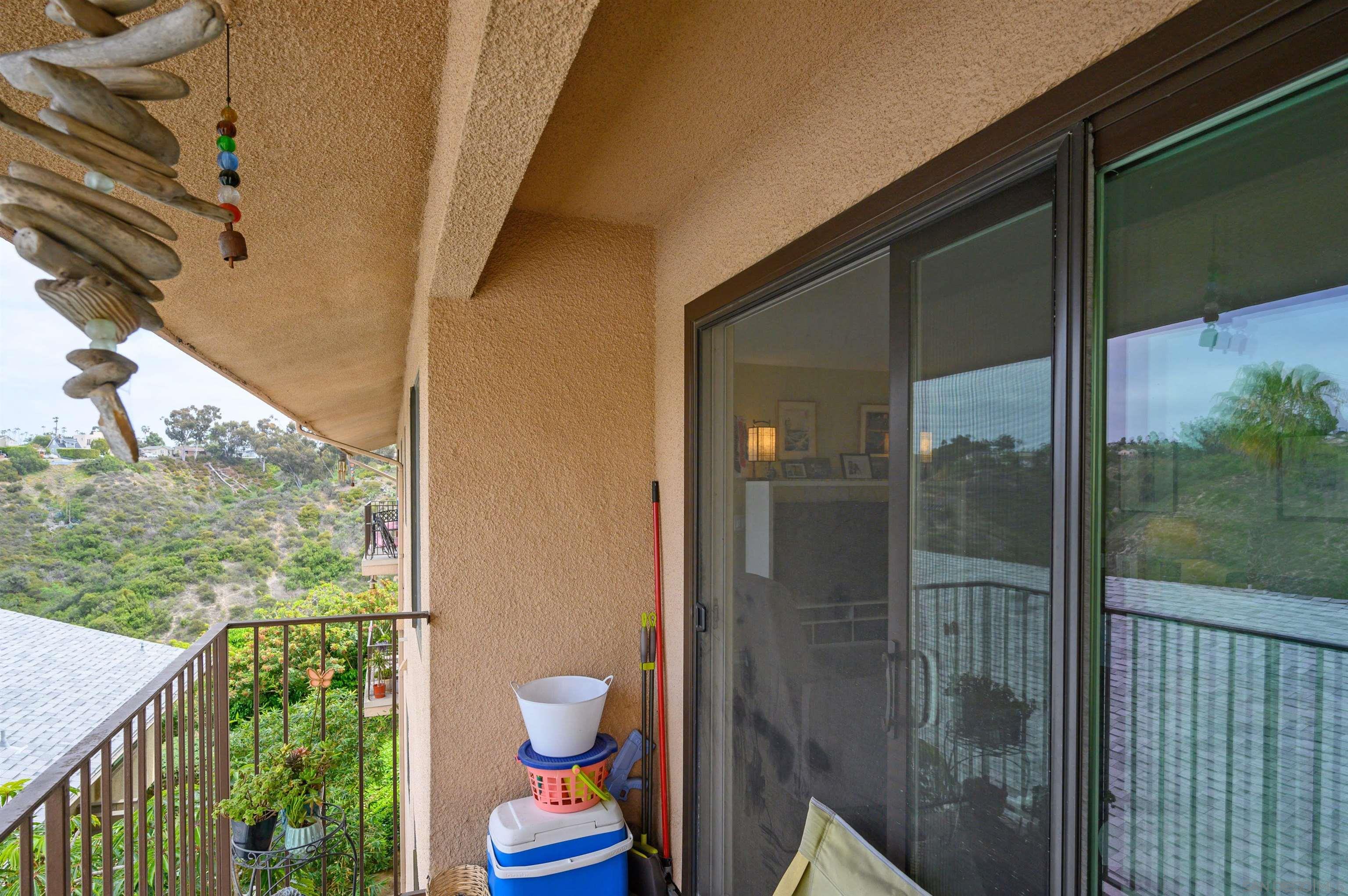 Detail Gallery Image 19 of 23 For 4266  6th, San Diego,  CA 92103 - 2 Beds | 2 Baths