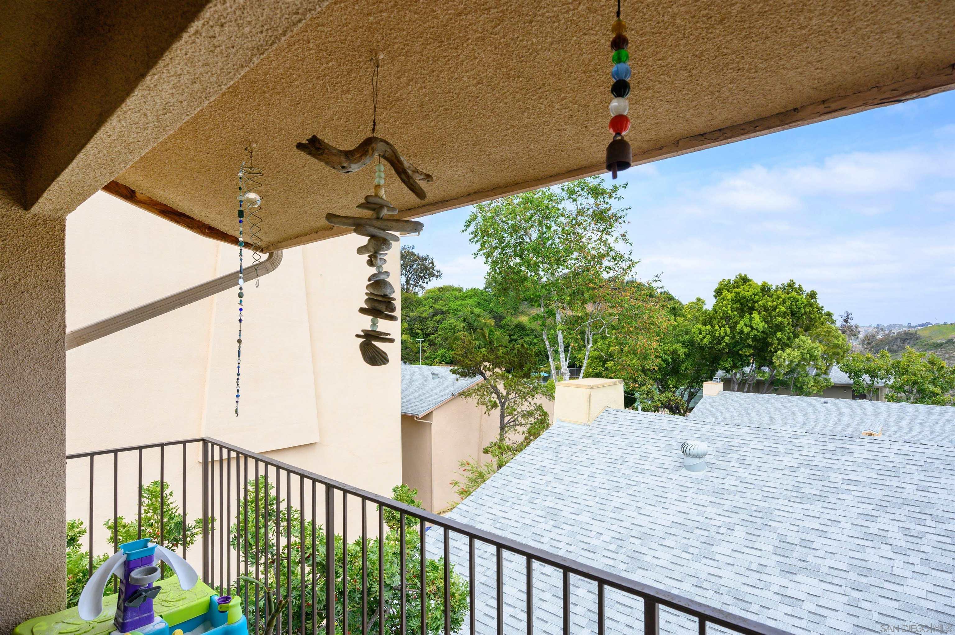 Detail Gallery Image 20 of 23 For 4266  6th, San Diego,  CA 92103 - 2 Beds | 2 Baths