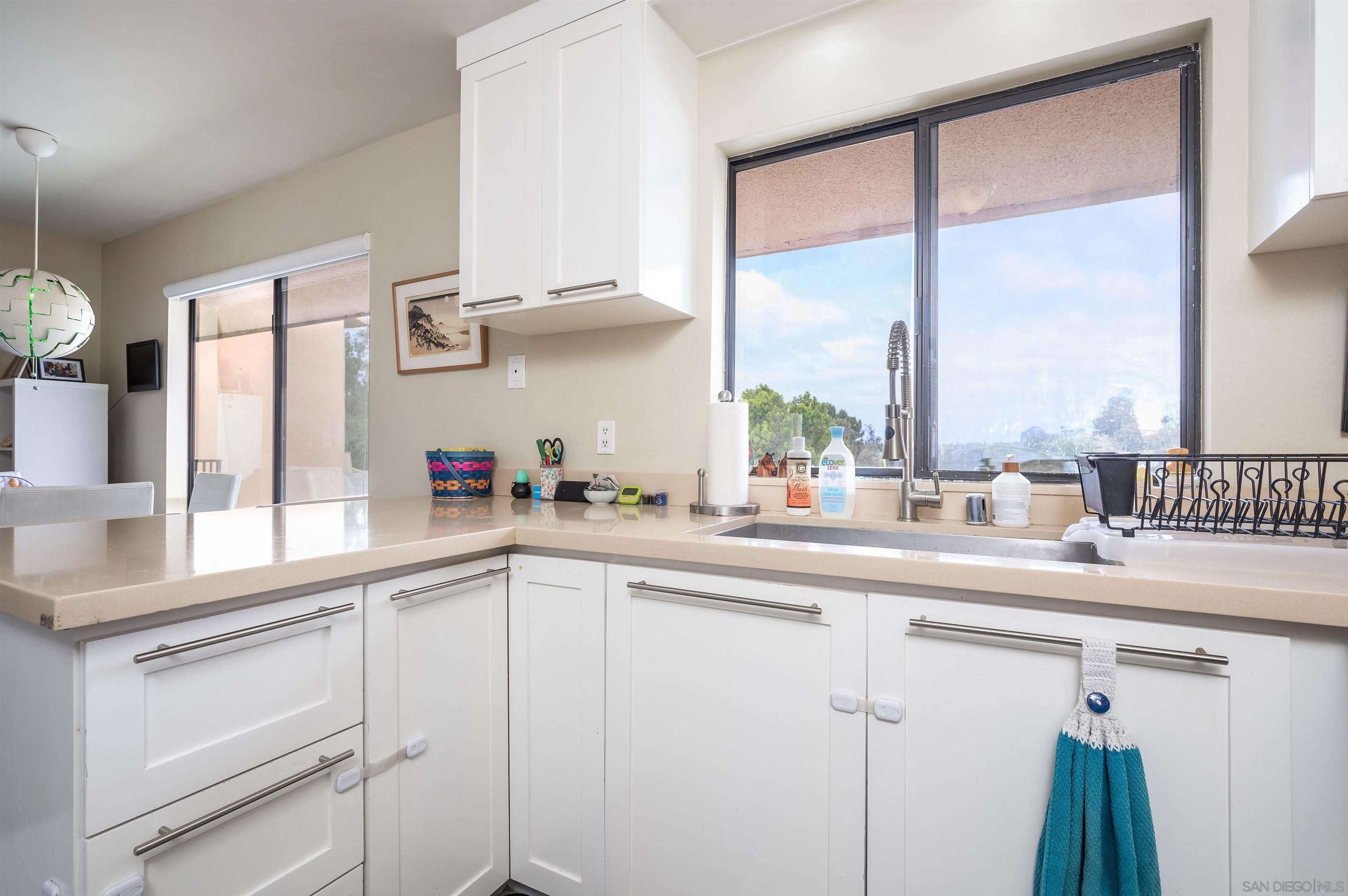 Detail Gallery Image 10 of 23 For 4266  6th, San Diego,  CA 92103 - 2 Beds | 2 Baths