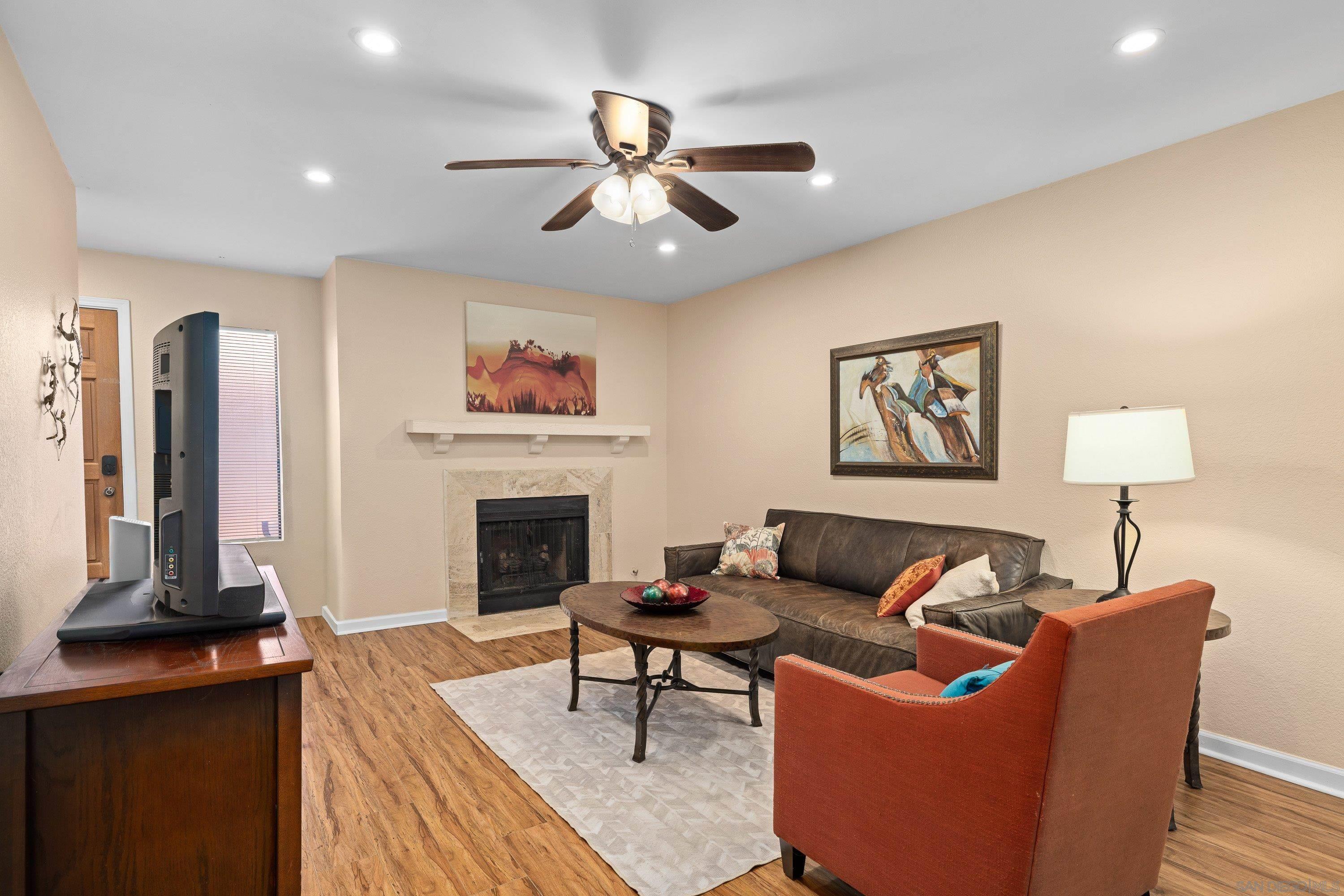 Front Image Thumbnail for SD260008637