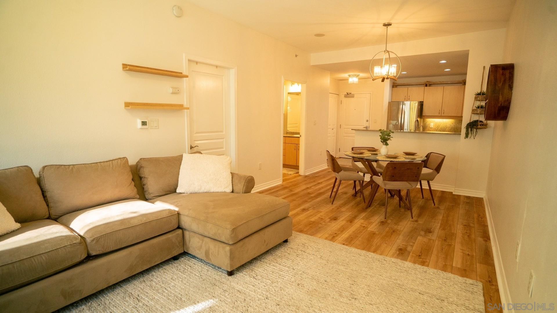 Front Image Thumbnail for SD260008667