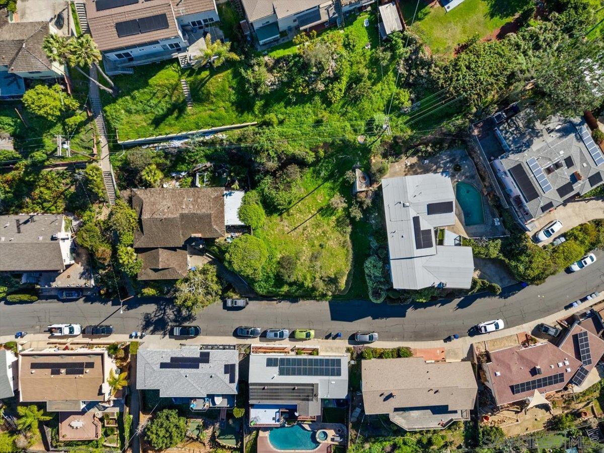 Front Image Thumbnail for SD260008678