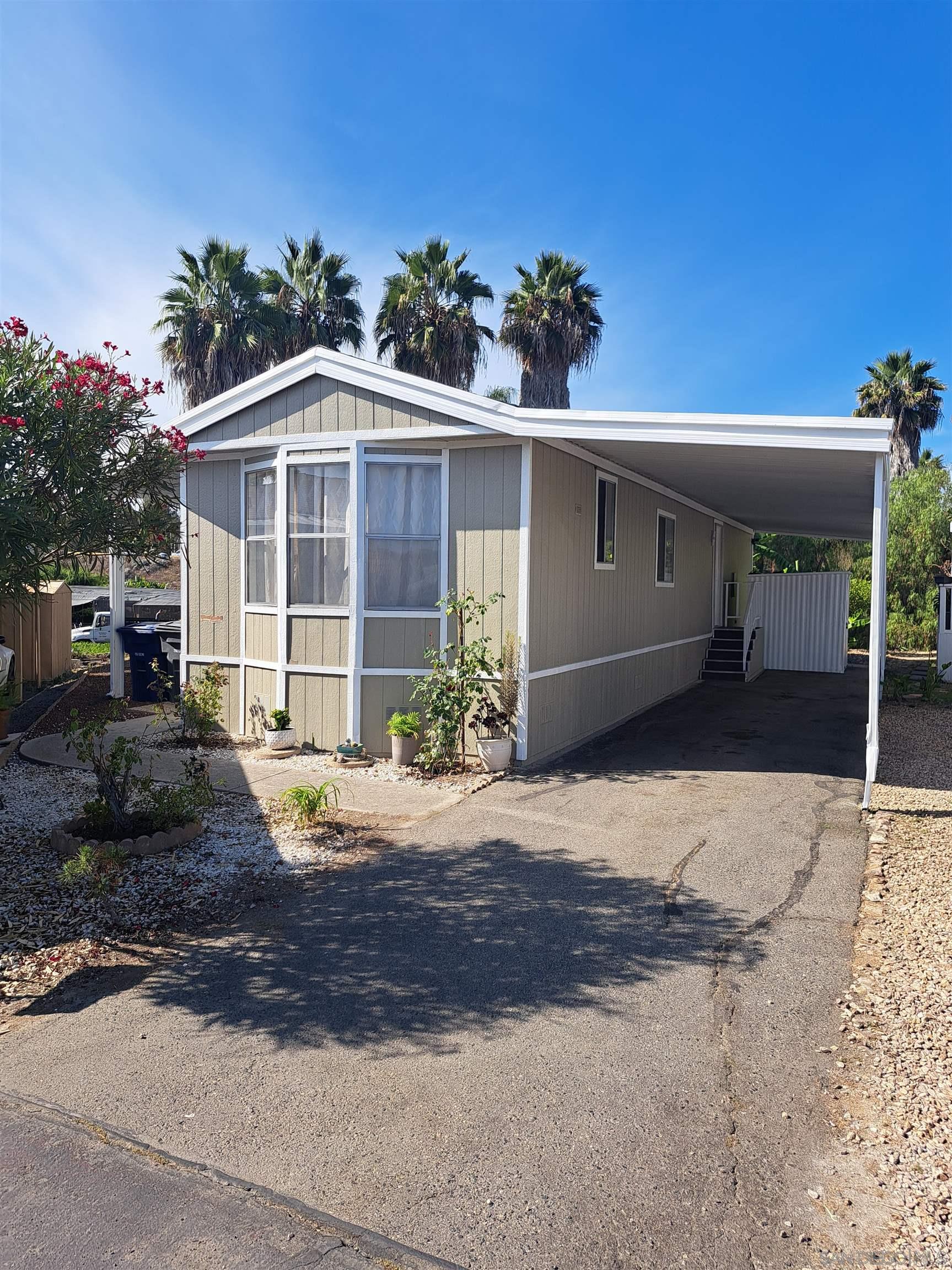 Front Image Thumbnail for SD260008692