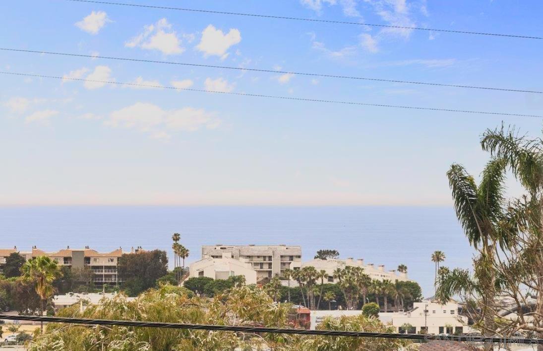 Front Image Thumbnail for SD260008698