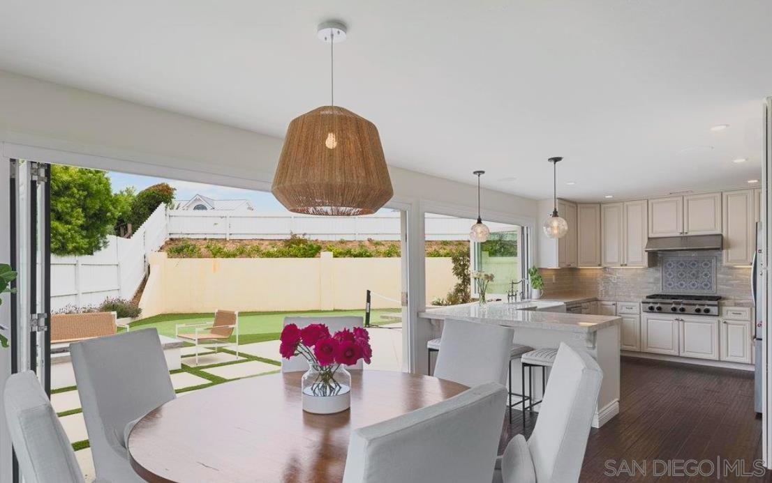 Detail Gallery Image 2 of 11 For 232  S Granados Ave, Solana Beach,  CA 92075 - 4 Beds | 2 Baths