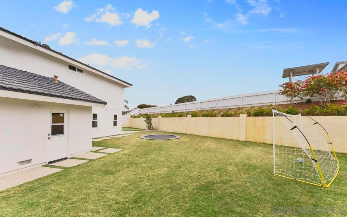 Detail Gallery Image 7 of 11 For 232  S Granados Ave, Solana Beach,  CA 92075 - 4 Beds | 2 Baths