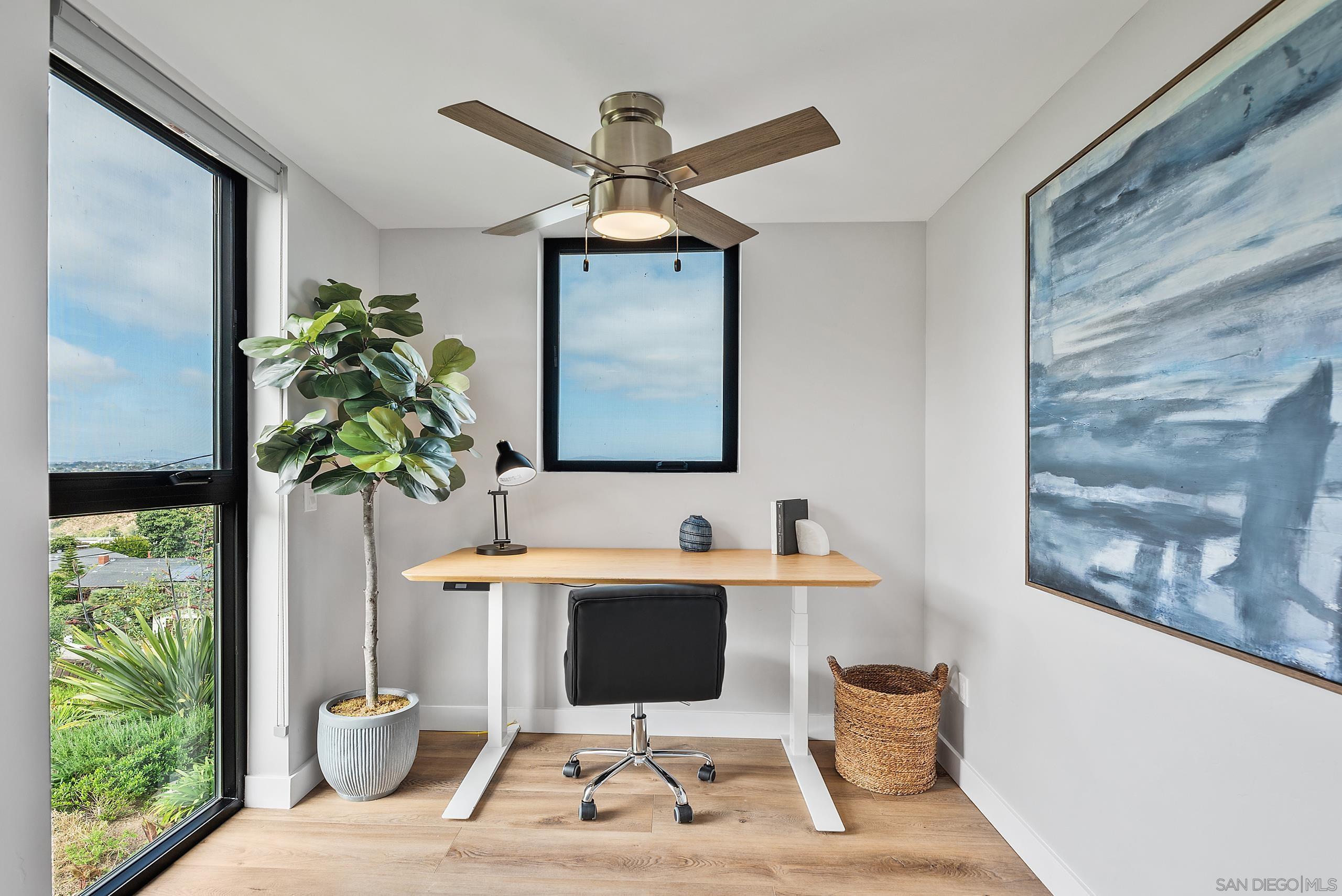 Detail Gallery Image 31 of 50 For 5830  Desert View Dr, La Jolla,  CA 92037 - 3 Beds | 2 Baths