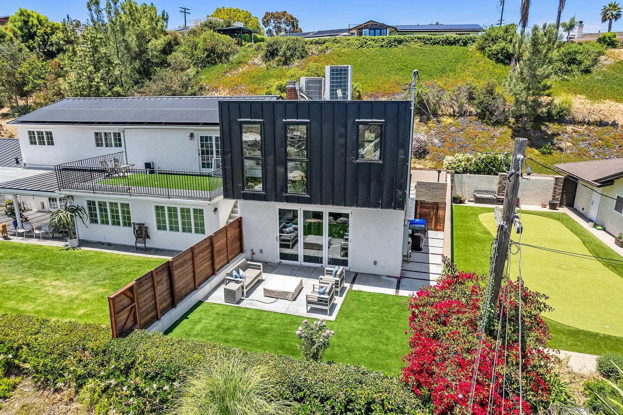 Detail Gallery Image 45 of 50 For 5830  Desert View Dr, La Jolla,  CA 92037 - 3 Beds | 2 Baths