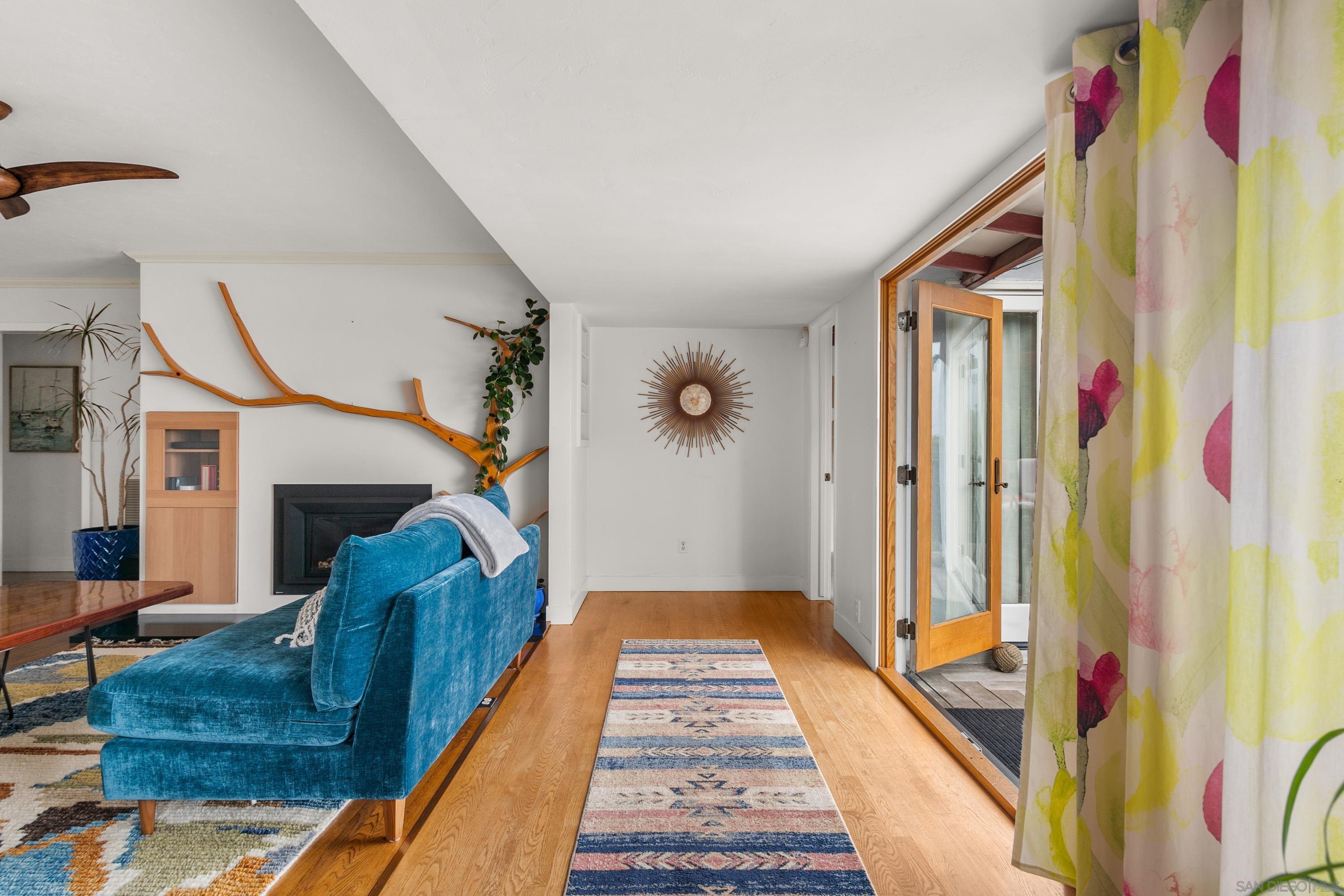 Detail Gallery Image 16 of 50 For 541  Tarento Dr, San Diego,  CA 92106 - 3 Beds | 2 Baths