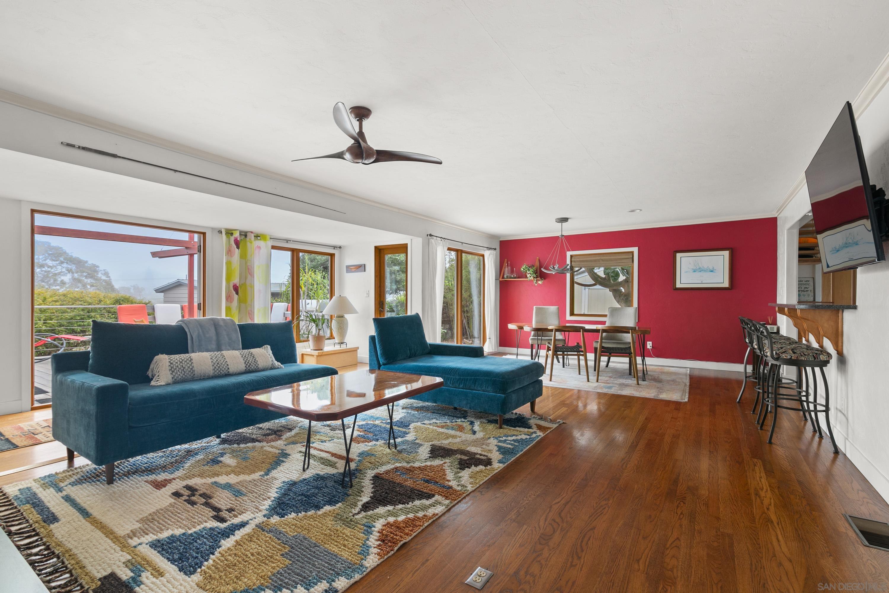 Detail Gallery Image 4 of 50 For 541  Tarento Dr, San Diego,  CA 92106 - 3 Beds | 2 Baths