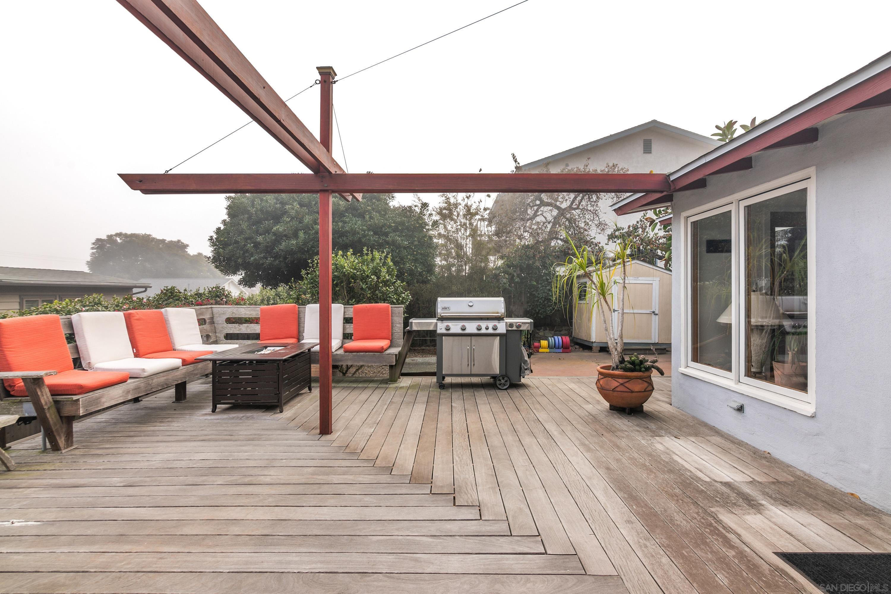 Detail Gallery Image 38 of 50 For 541  Tarento Dr, San Diego,  CA 92106 - 3 Beds | 2 Baths