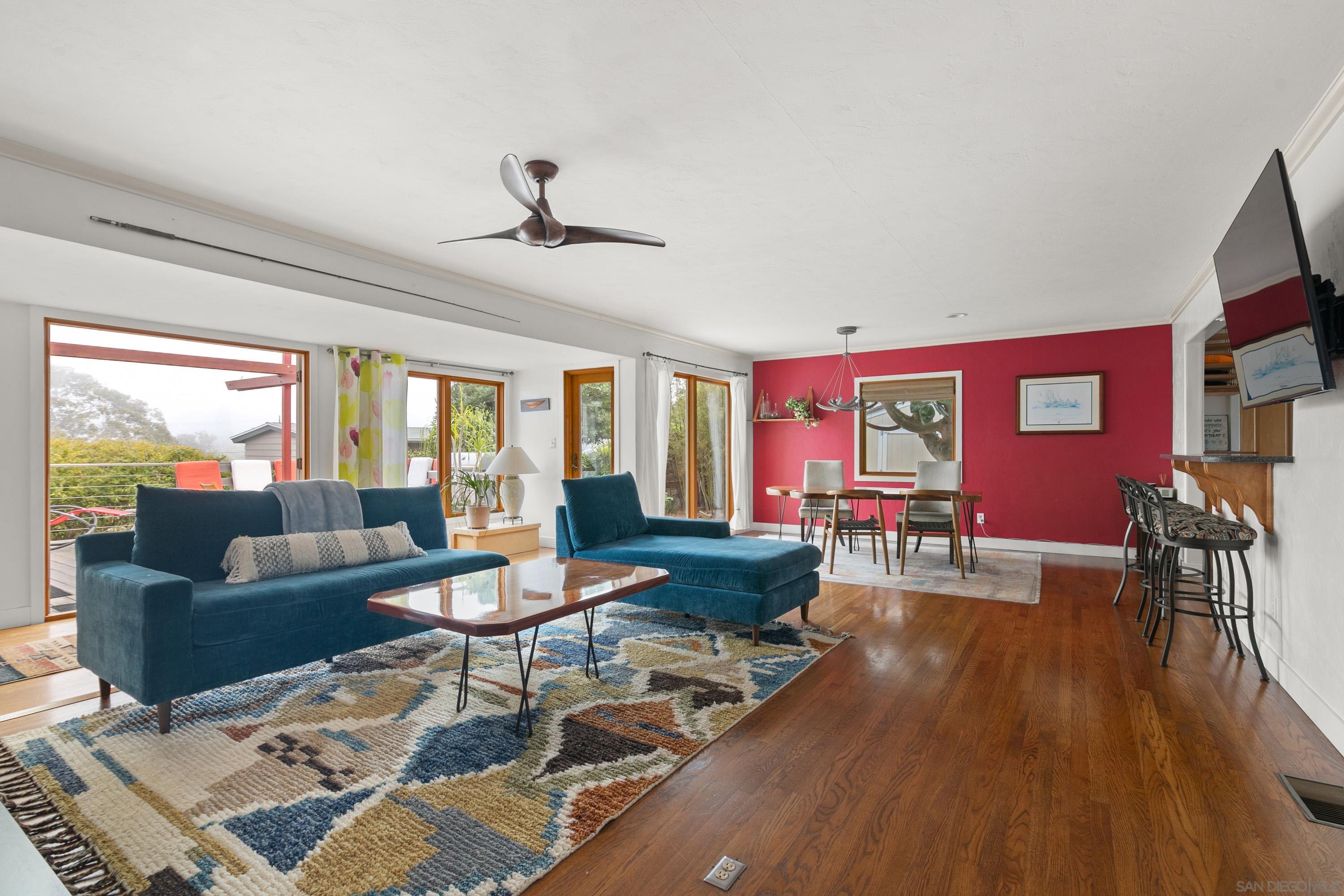 Detail Gallery Image 5 of 50 For 541  Tarento Dr, San Diego,  CA 92106 - 3 Beds | 2 Baths