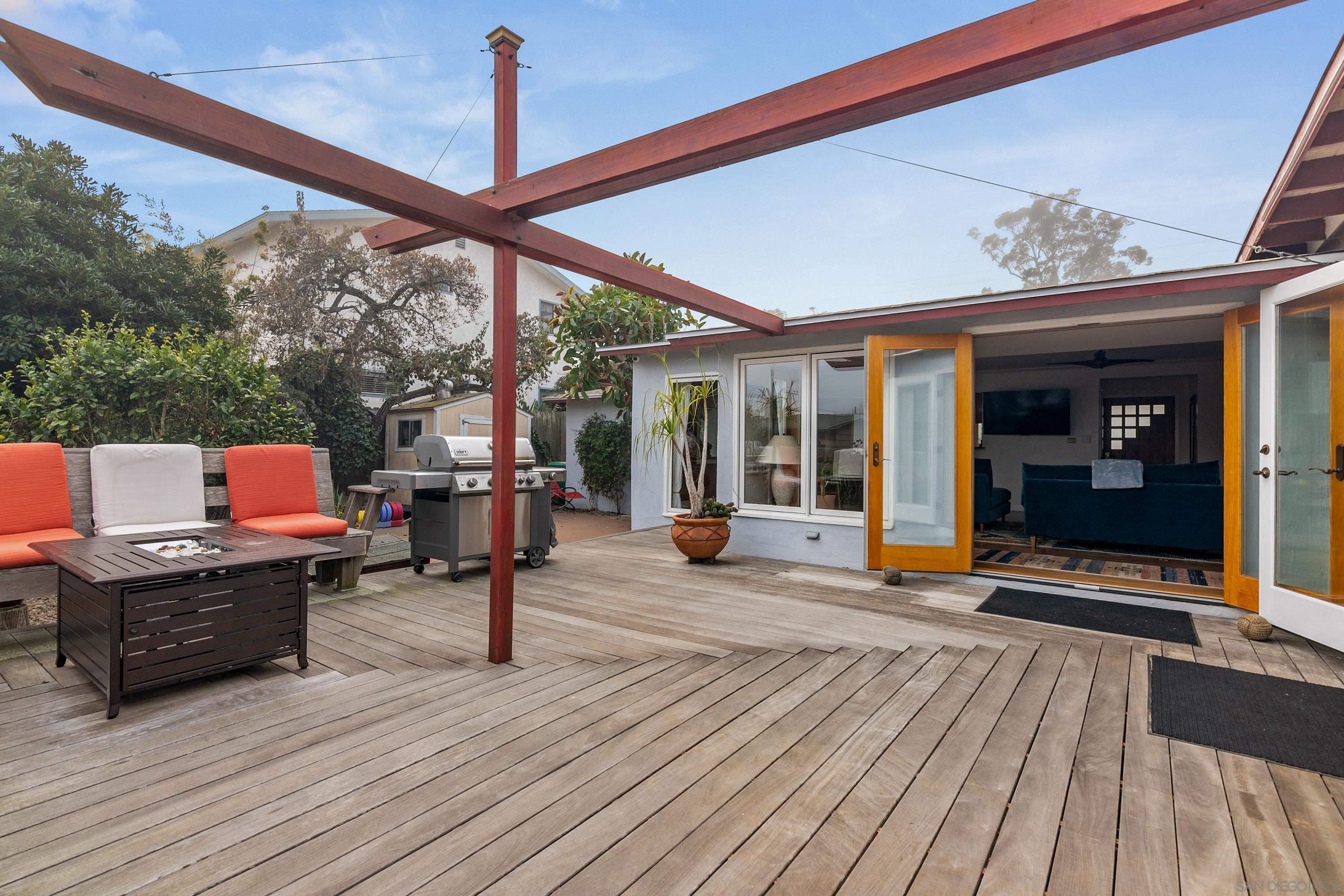 Detail Gallery Image 41 of 50 For 541  Tarento Dr, San Diego,  CA 92106 - 3 Beds | 2 Baths