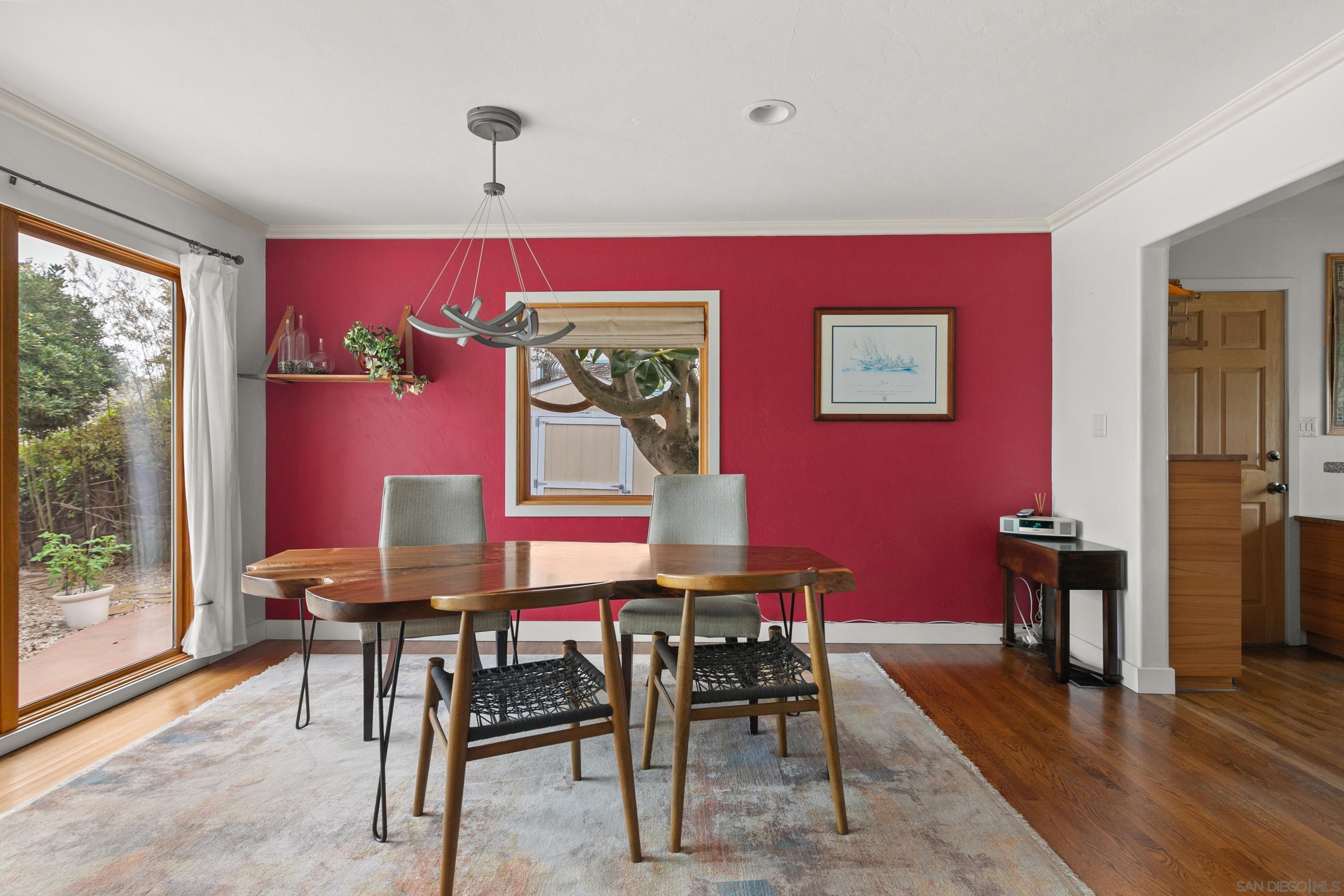 Detail Gallery Image 6 of 50 For 541  Tarento Dr, San Diego,  CA 92106 - 3 Beds | 2 Baths